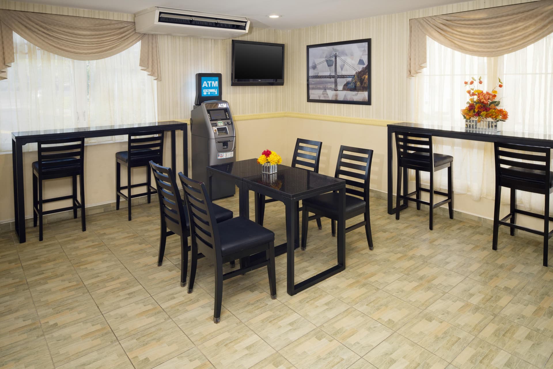 Skyview Motel