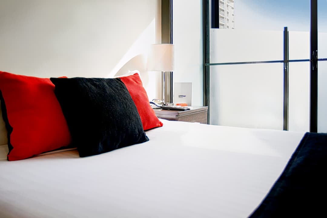 City Edge on Elizabeth Apartment Hotel