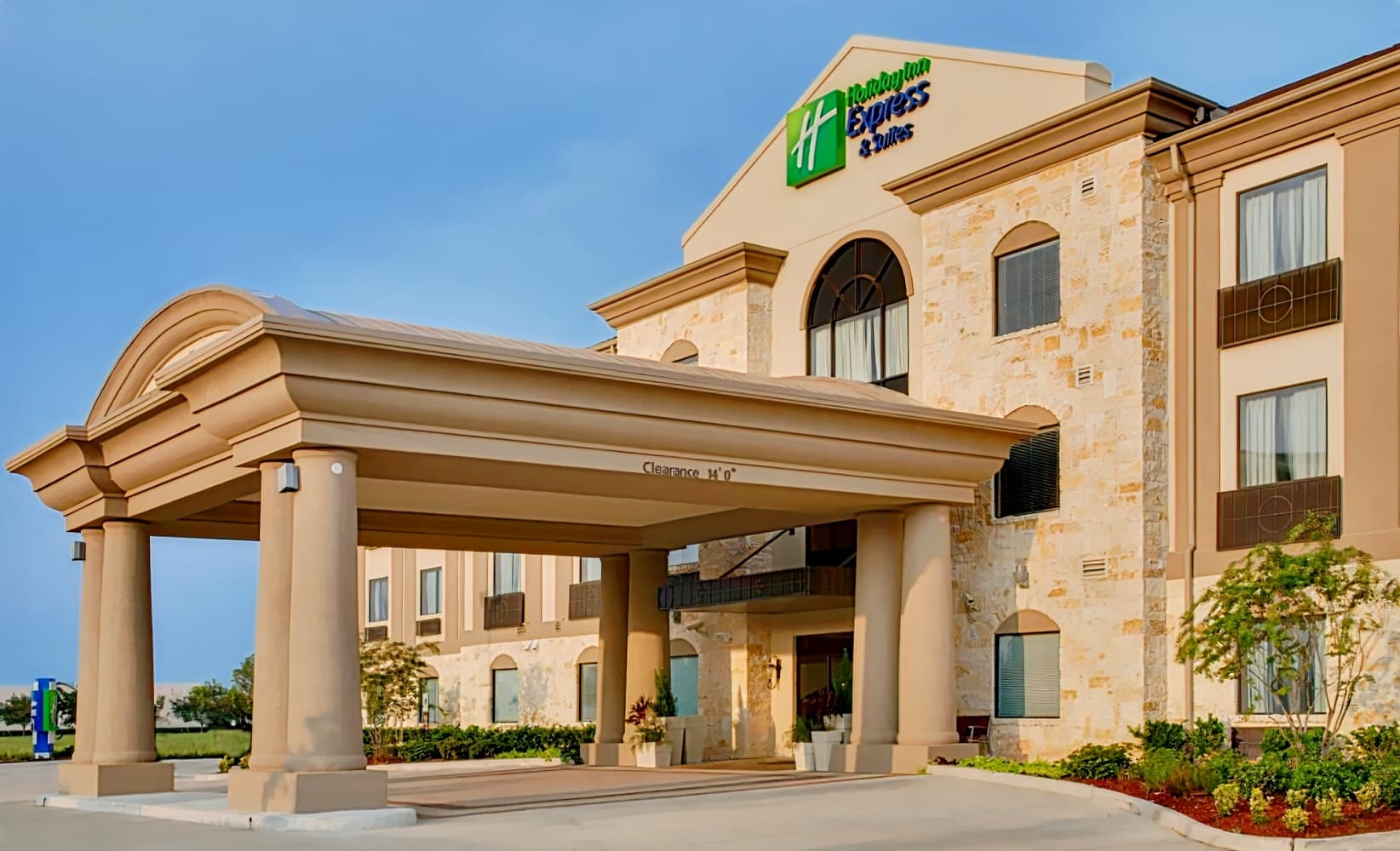 Holiday Inn Express & Suites Houston Energy Corridor - West Oaks