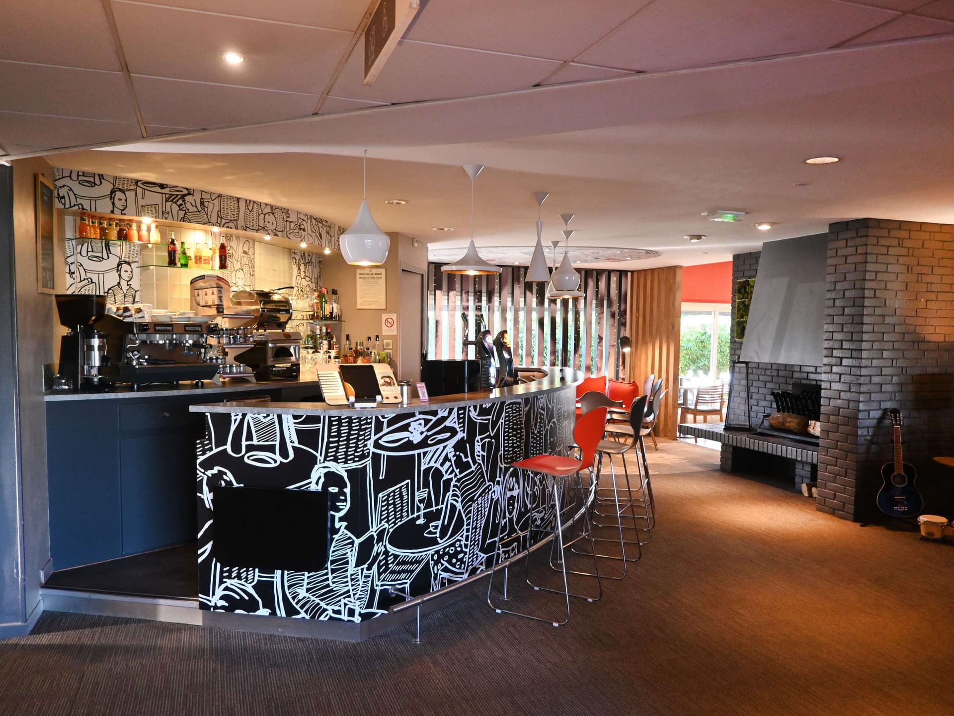 ibis Laval le Relais d'Armor