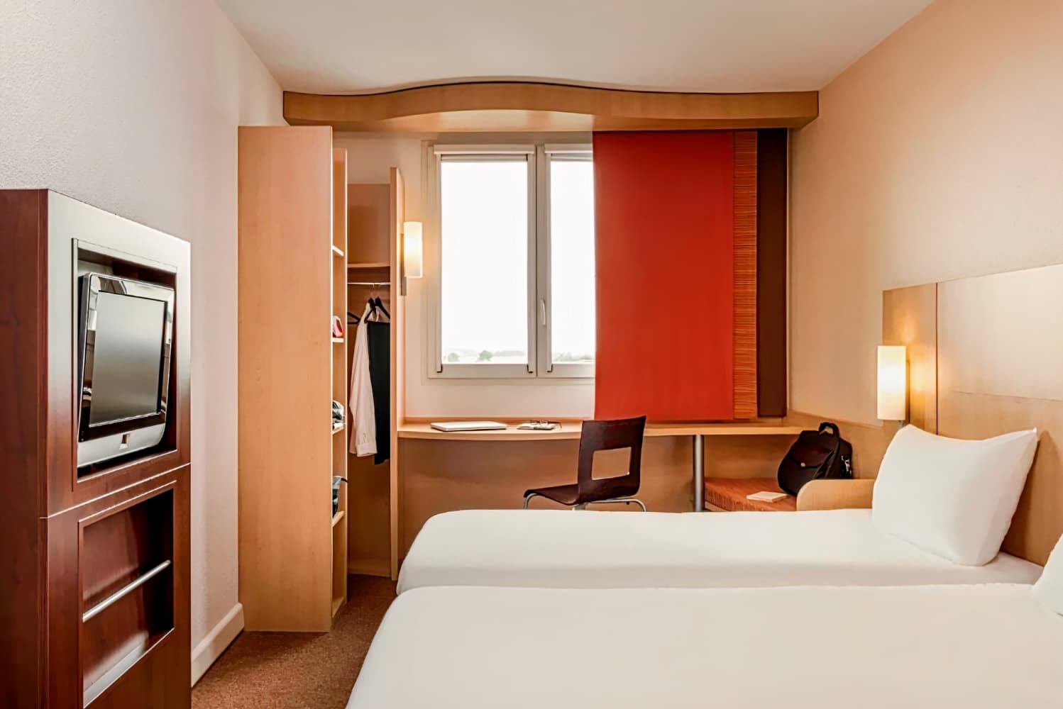 ibis Rambouillet