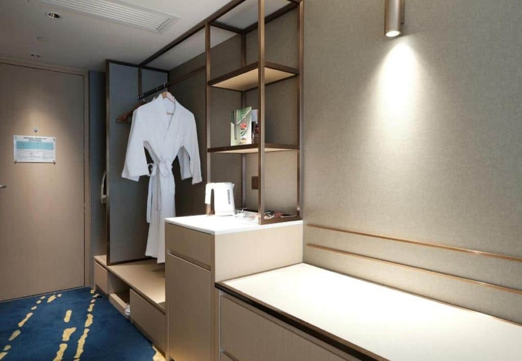 Holiday Inn Golden Mile Hong Kong