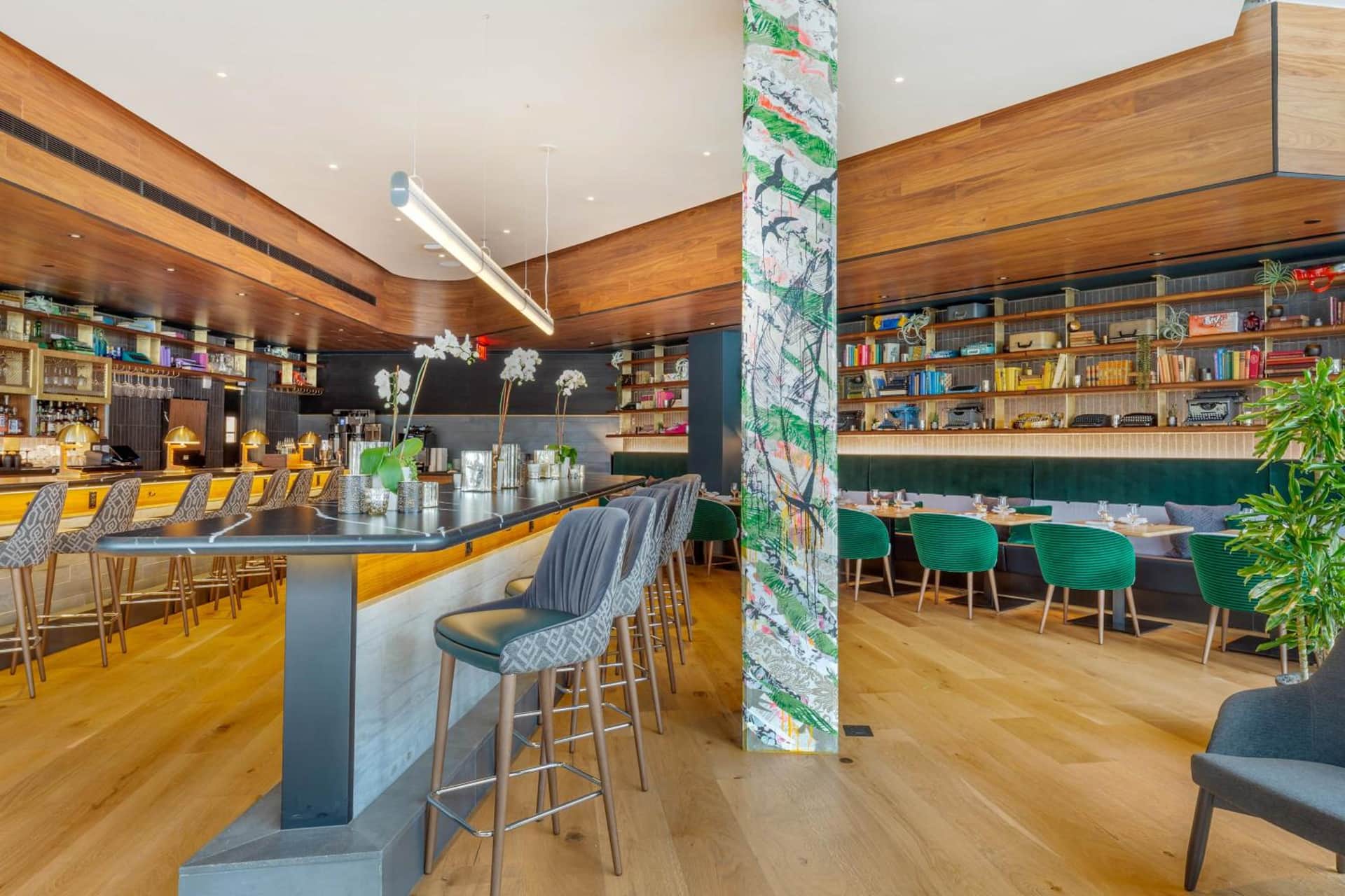 Cambria Hotel Boston Downtown - Seaport