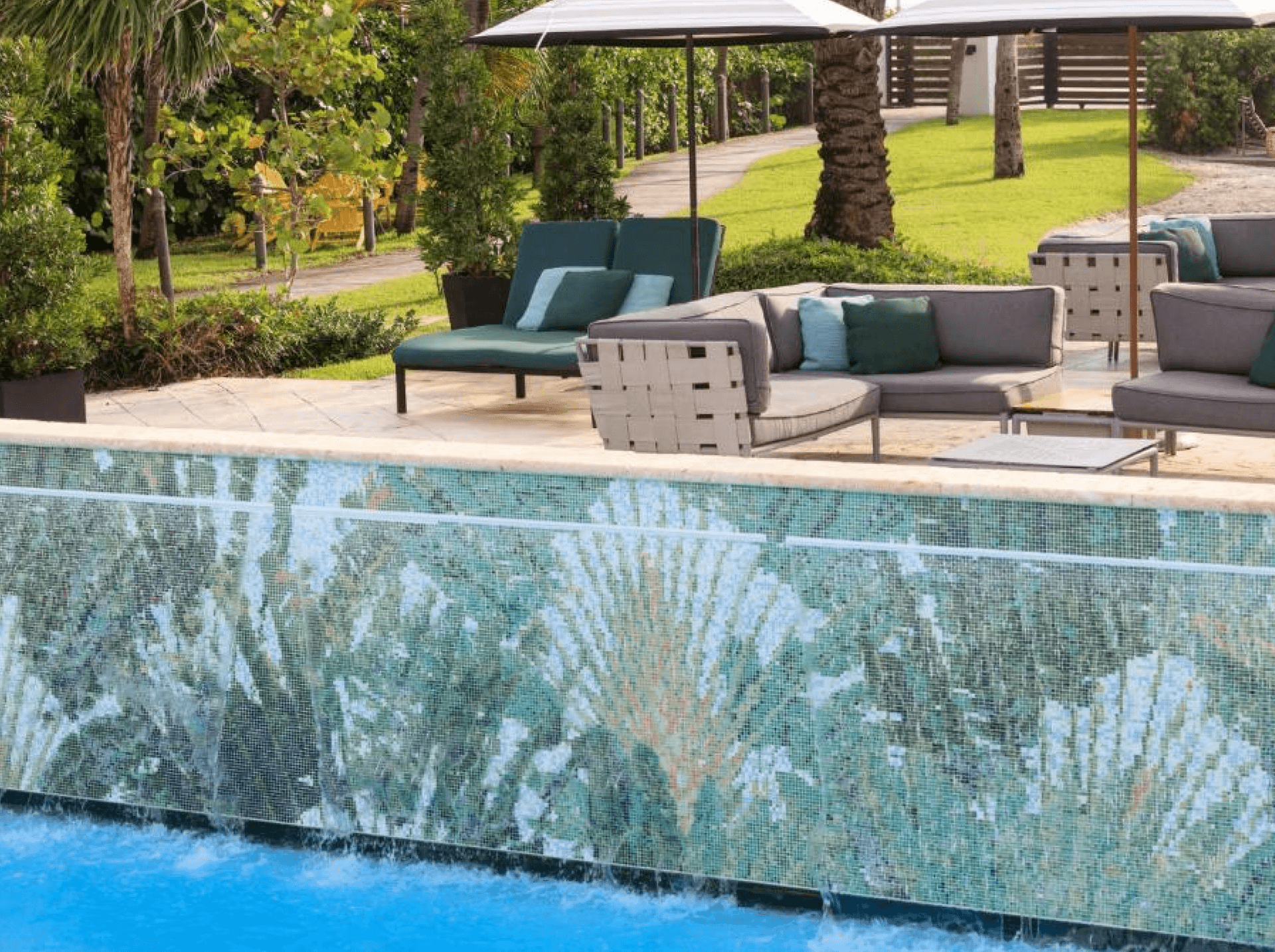 Kimpton Surfcomber Hotel by IHG