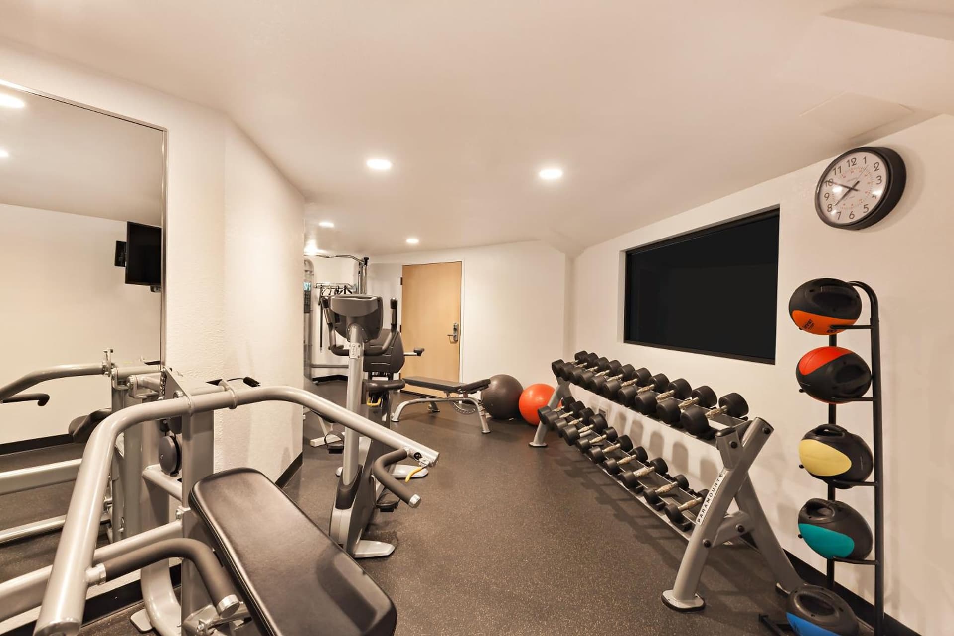 Holiday Inn Express Hotel & Suites San Jose-Morgan Hill, an IHG Hotel