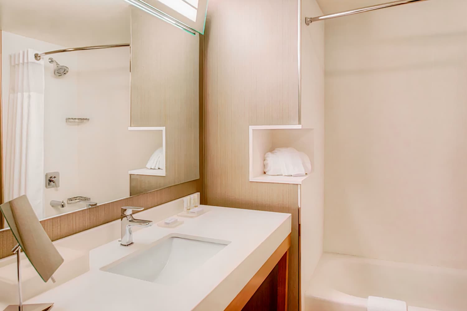 Courtyard by Marriott St Louis Chesterfield