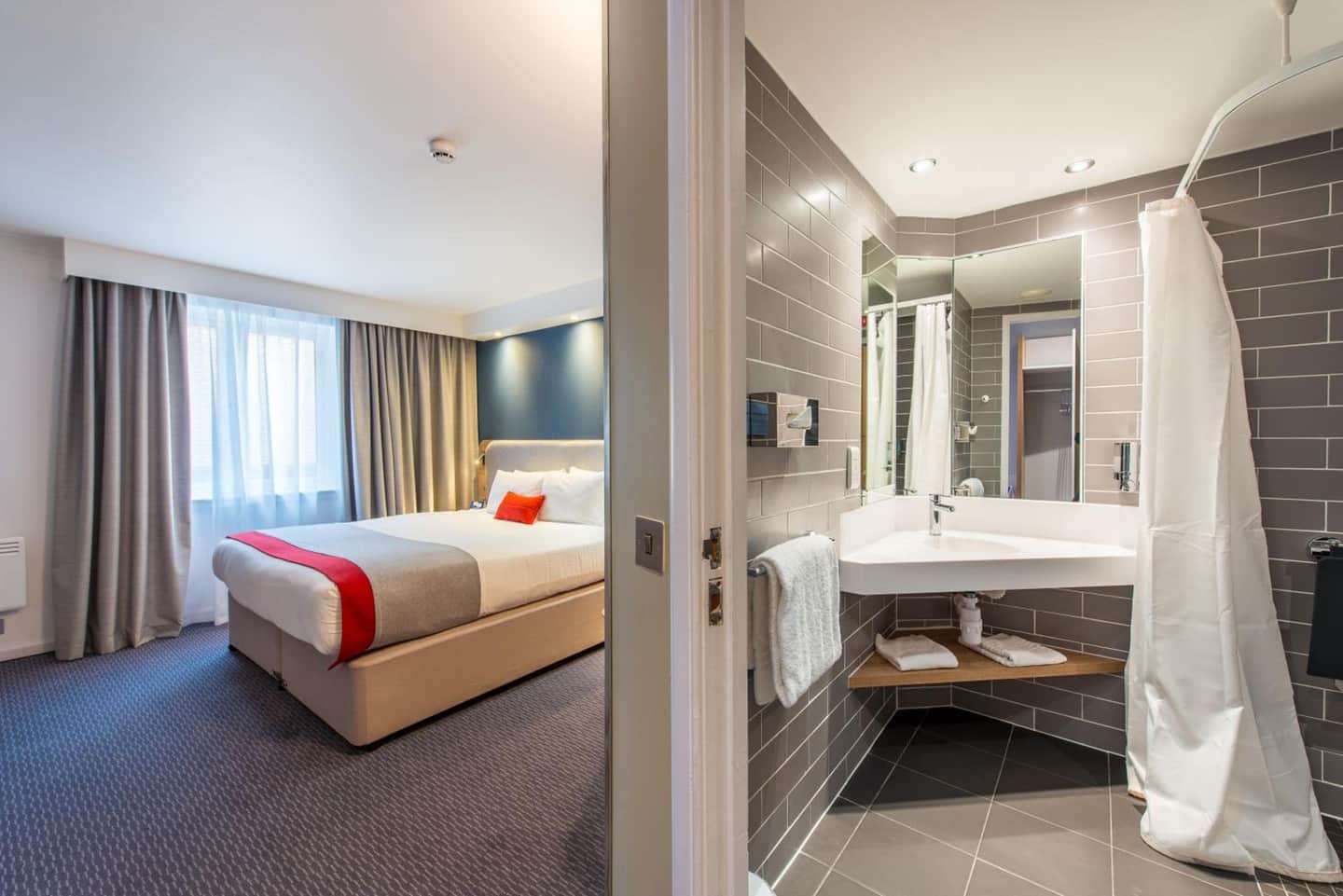Holiday Inn Express Strathclyde Park