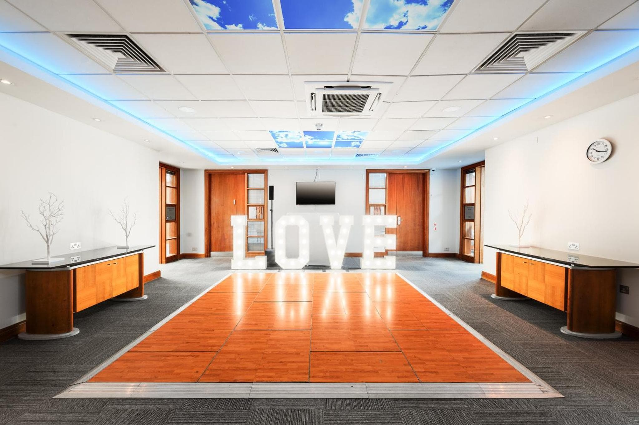 Holiday Inn Rochester - Chatham, an IHG Hotel