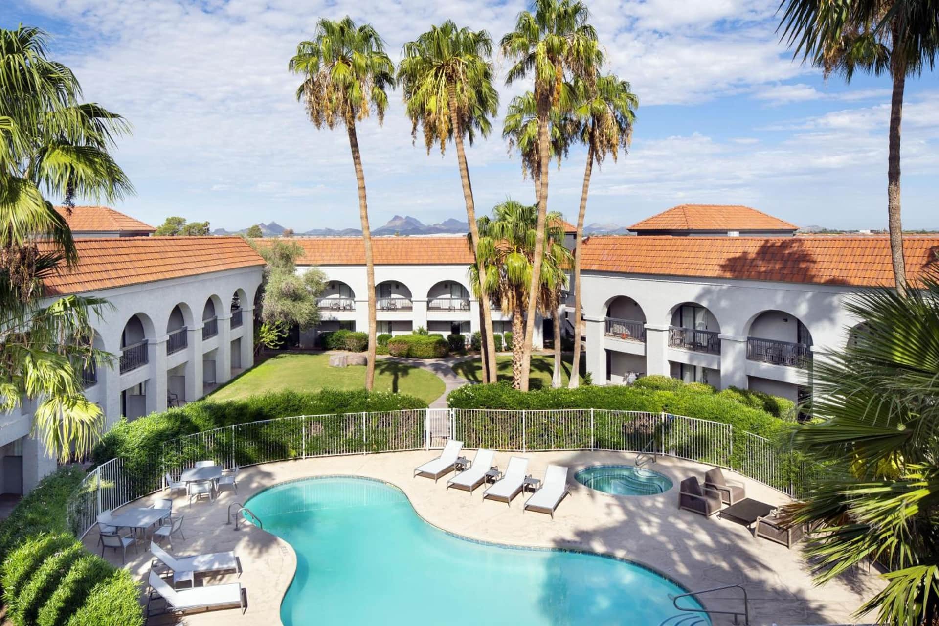 Four Points by Sheraton Tucson Airport