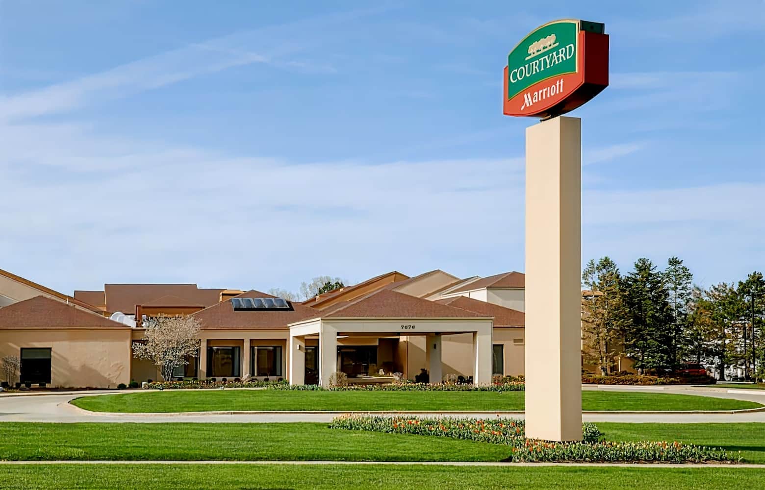 Courtyard by Marriott Rockford