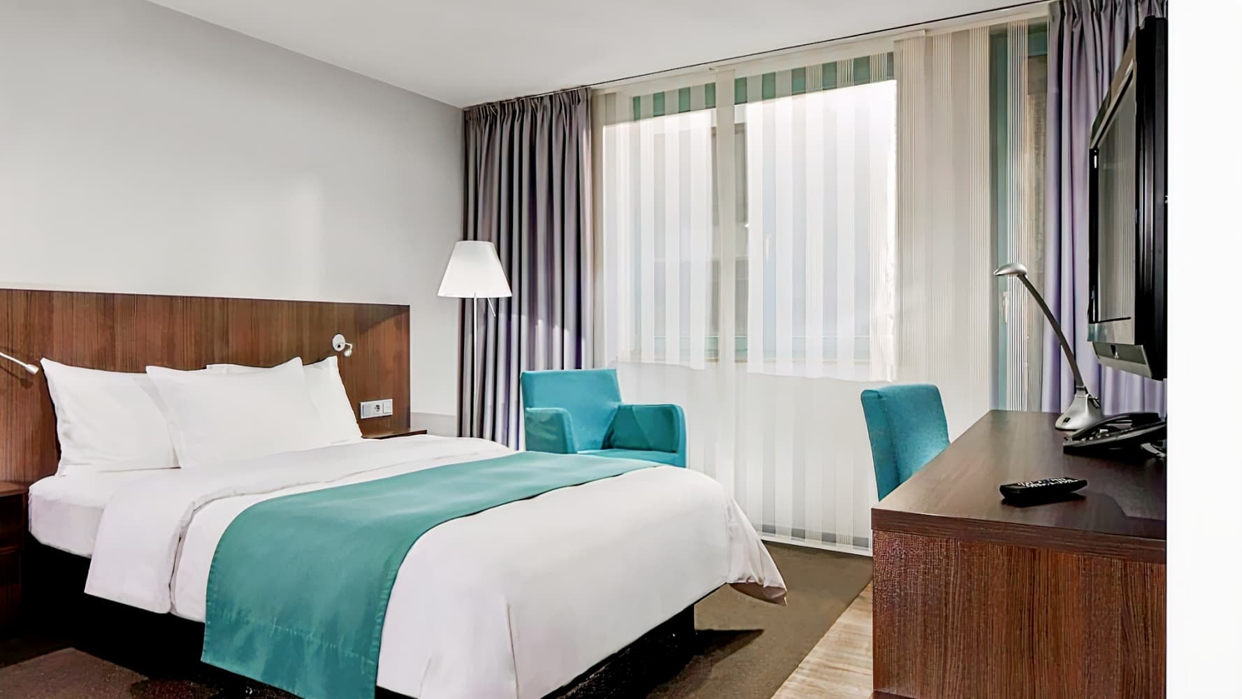 Holiday Inn Düsseldorf Hafen