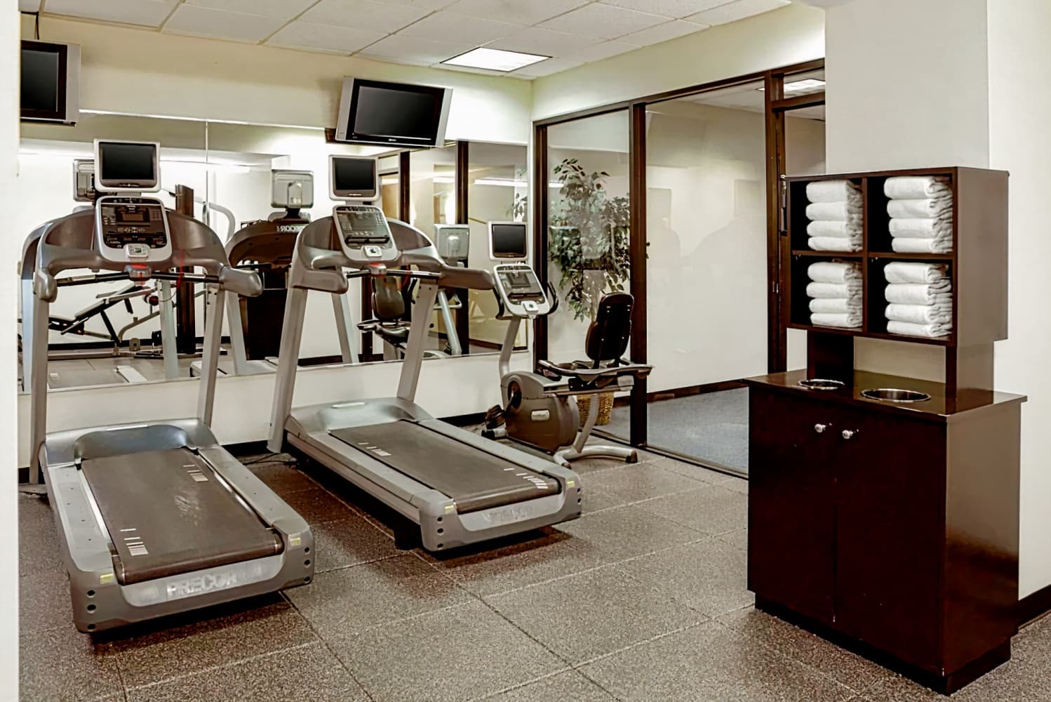 Clarion Hotel Airport Portland