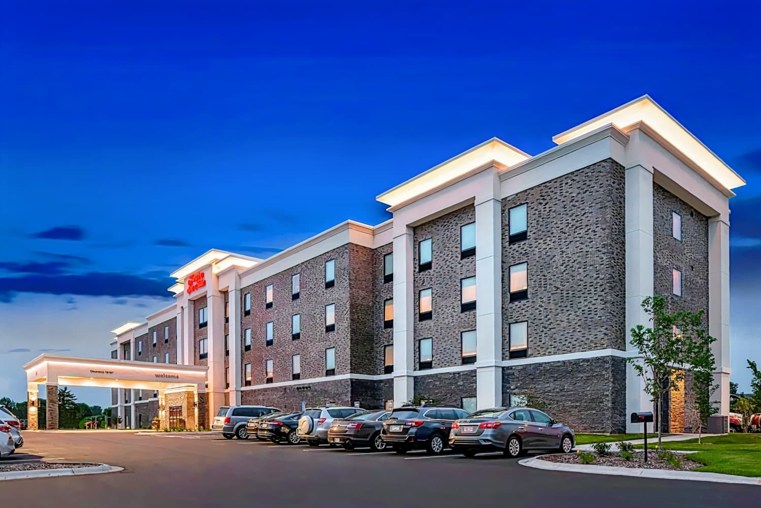 Hampton Inn & Suites St. Paul Oakdale/Woodbury