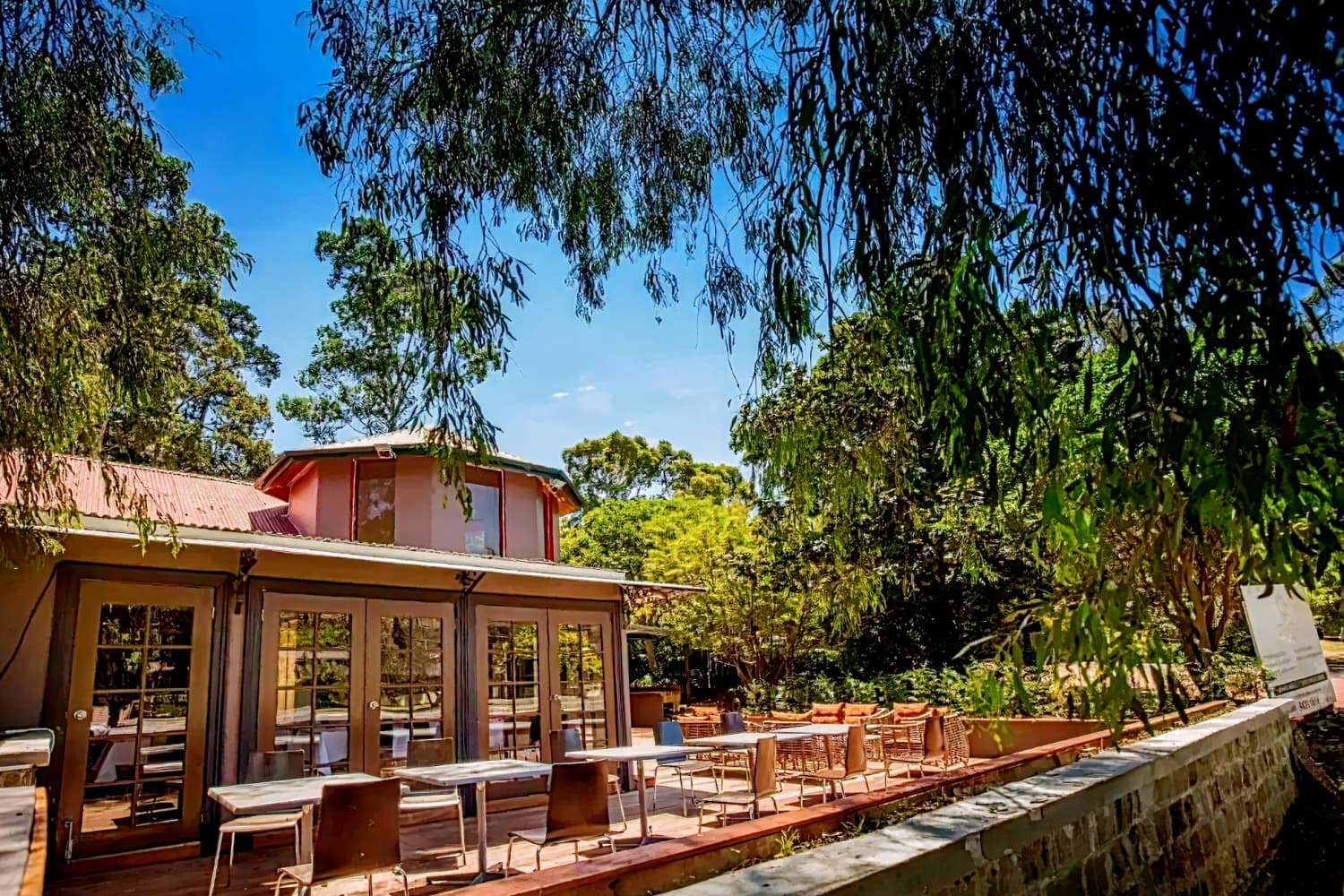Eltham Gateway Hotel & Conference Centre