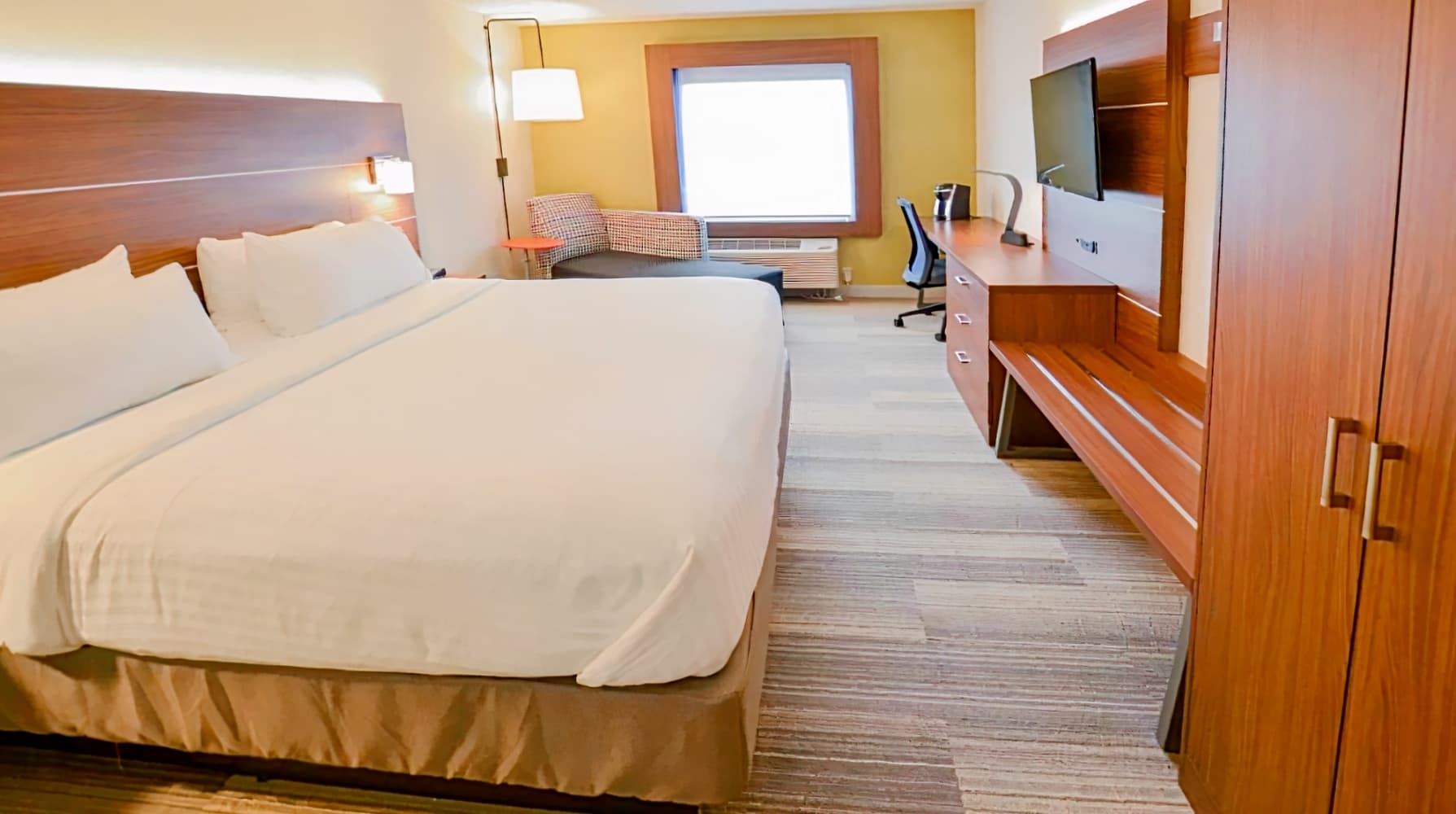 Holiday Inn Express Pittsburgh-Bridgeville
