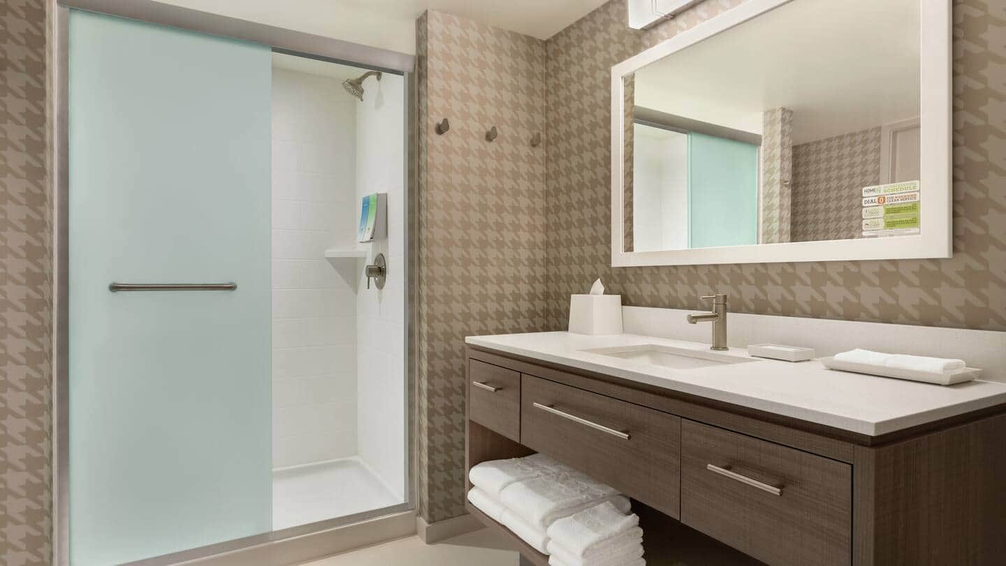 Home2 Suites by Hilton Chicago River North
