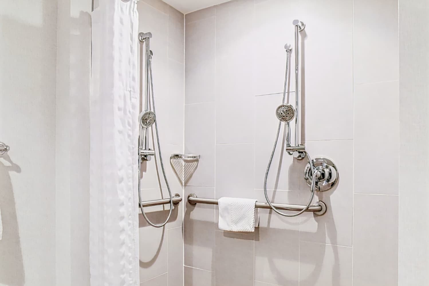 DoubleTree by Hilton Pleasant Prairie Kenosha