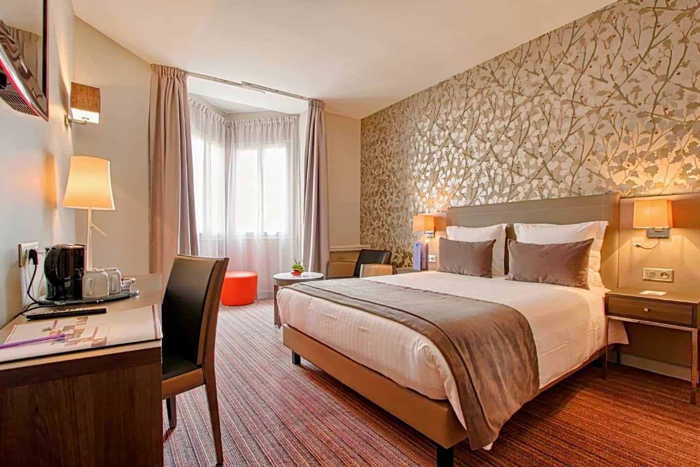 Timhotel Opéra Blanche Fontaine