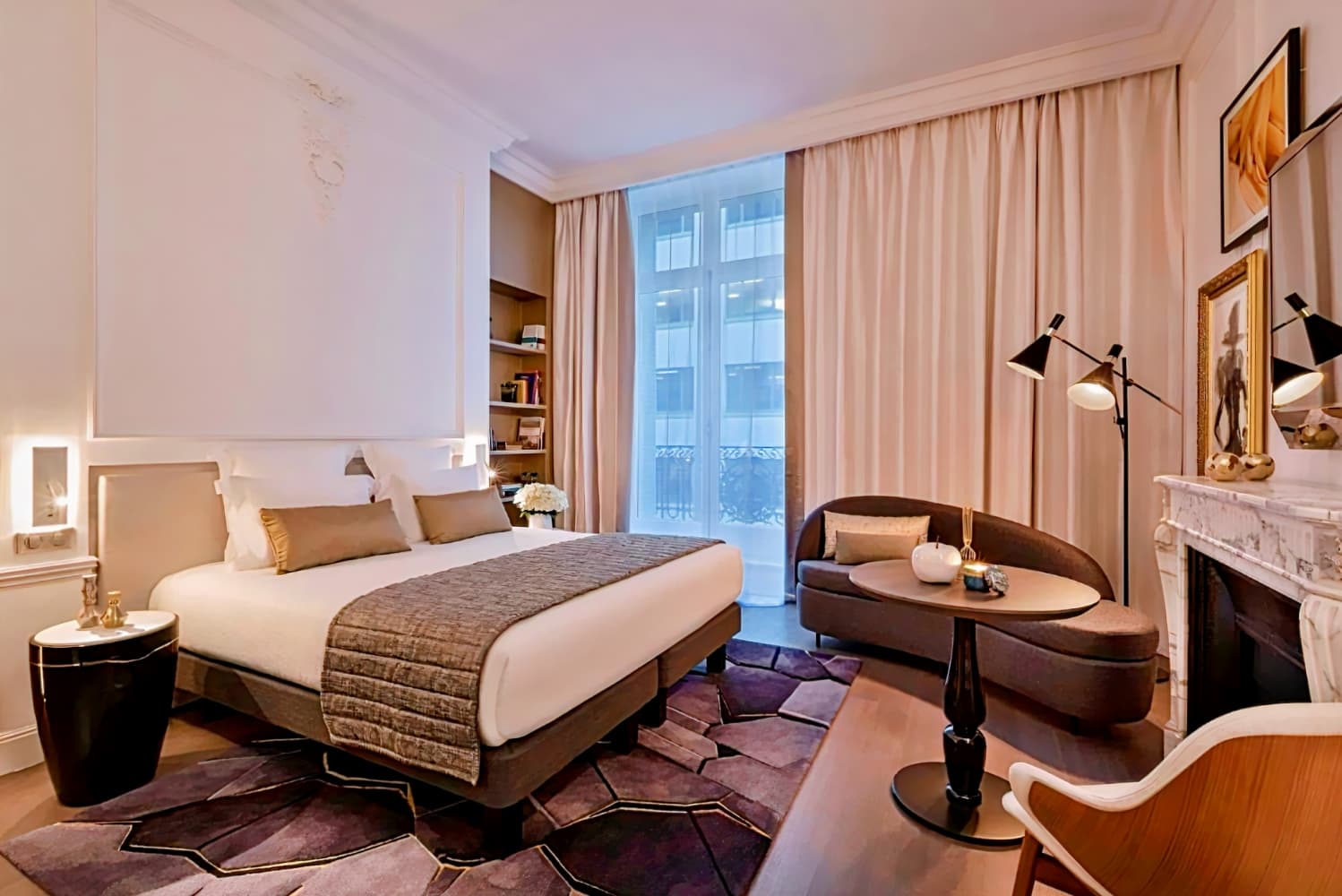 La Clef Champs-Élysées Paris by The Crest Collection