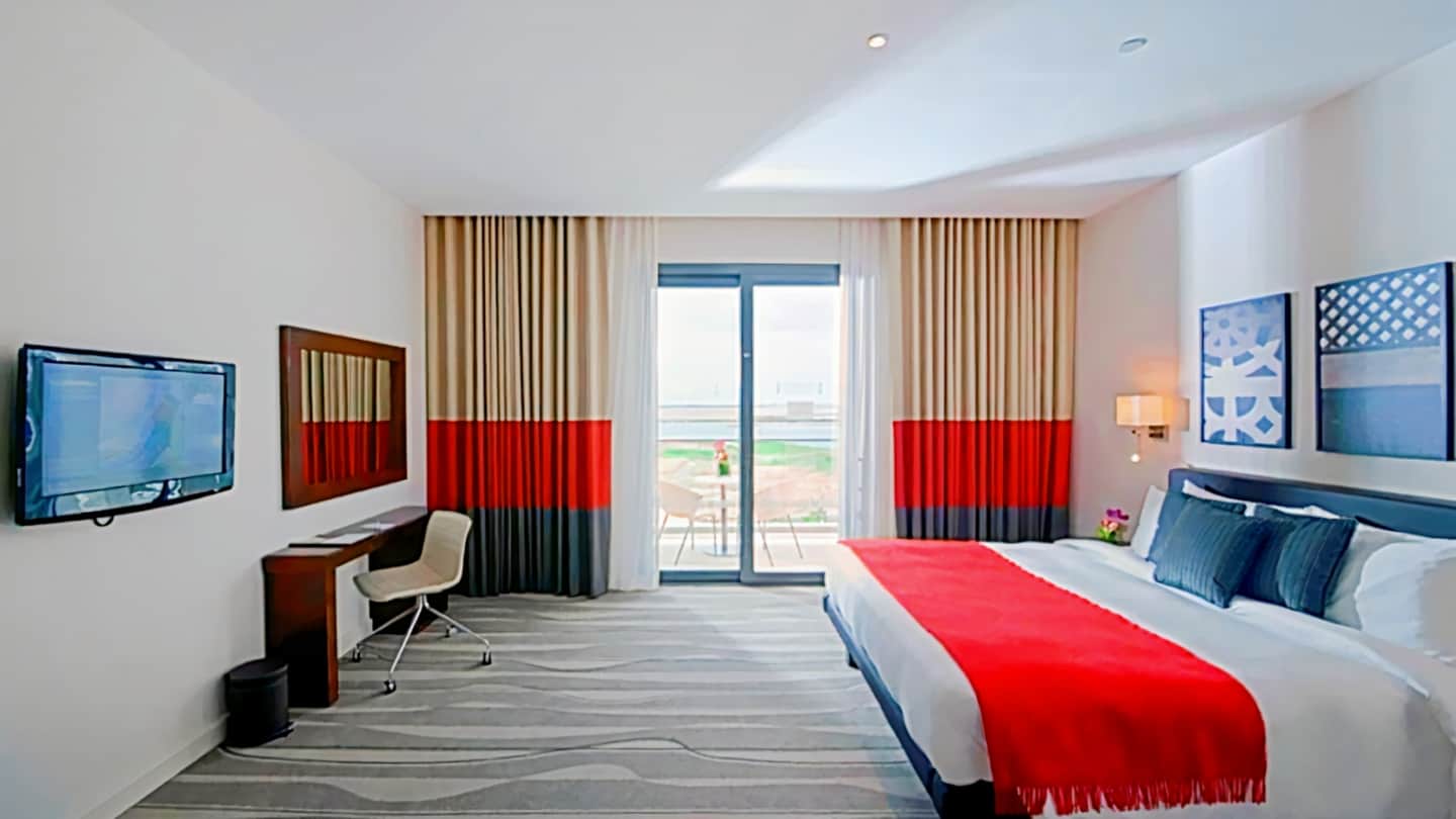 Staybridge Suites Yas Island Abu Dhabi