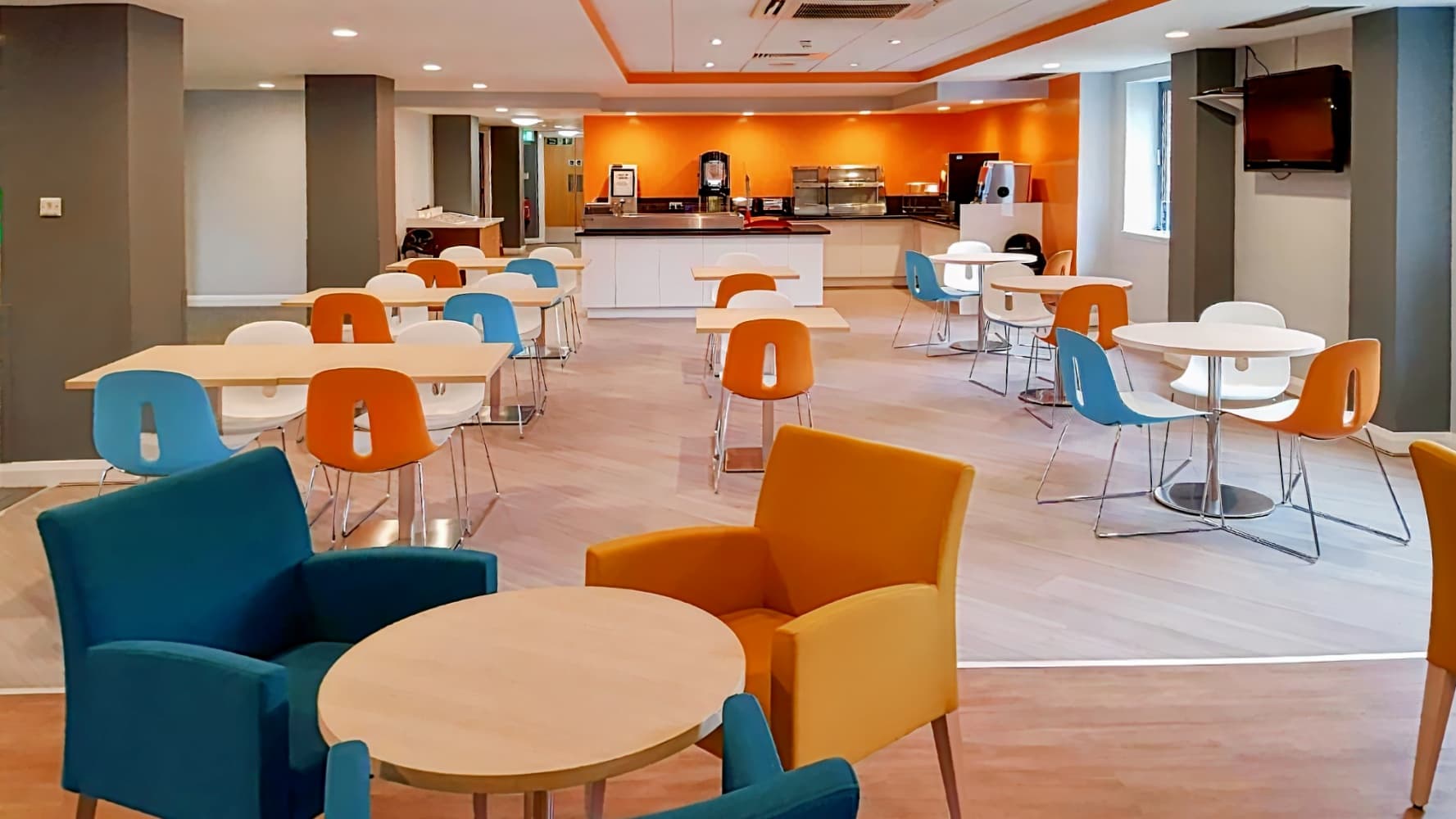 Holiday Inn Express Birmingham Castle Bromwich