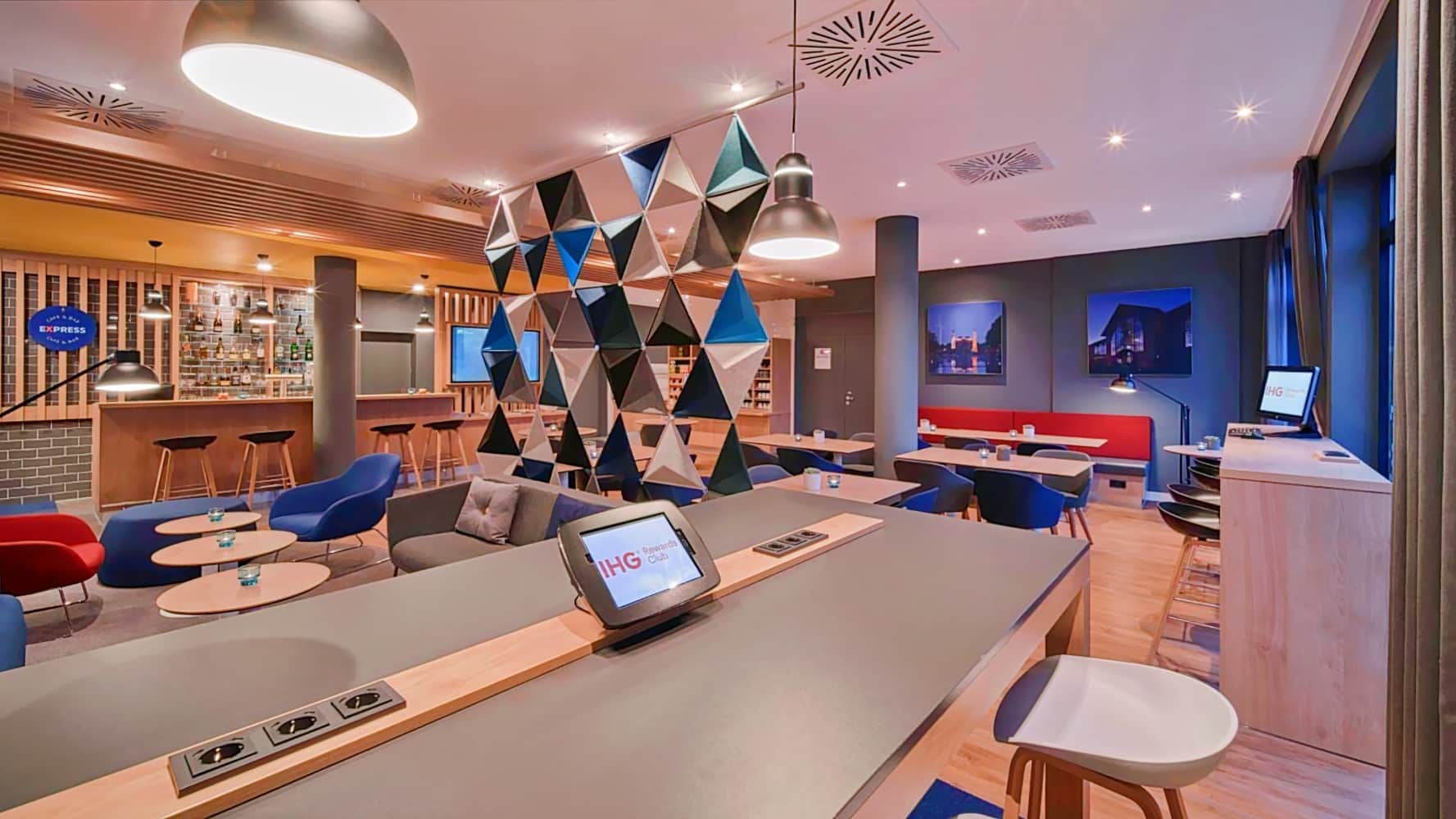 Holiday Inn Express Köln Troisdorf