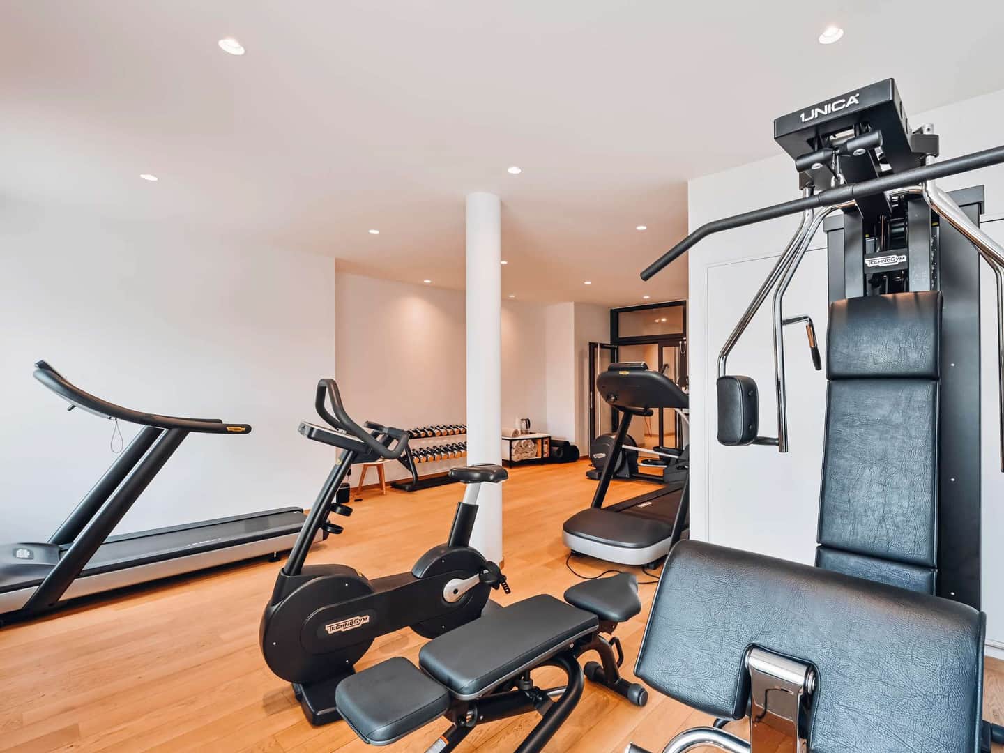 Mercure Avignon TGV Hotel & Spa