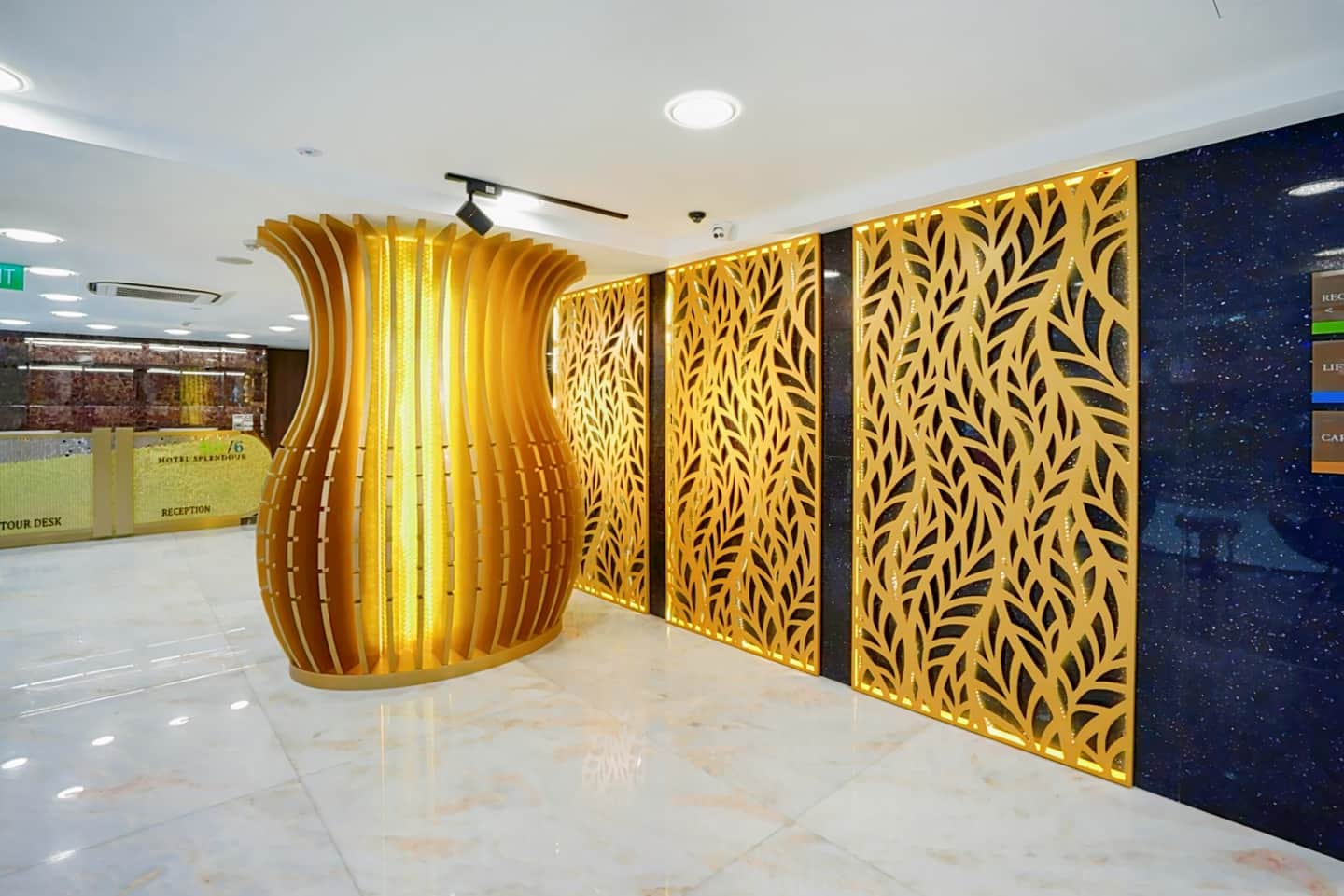 five/6 Hotel Splendour