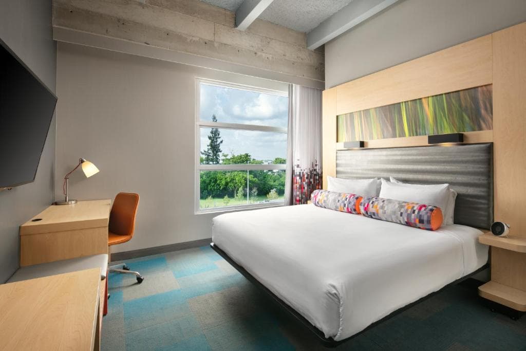 Aloft Miami Airport