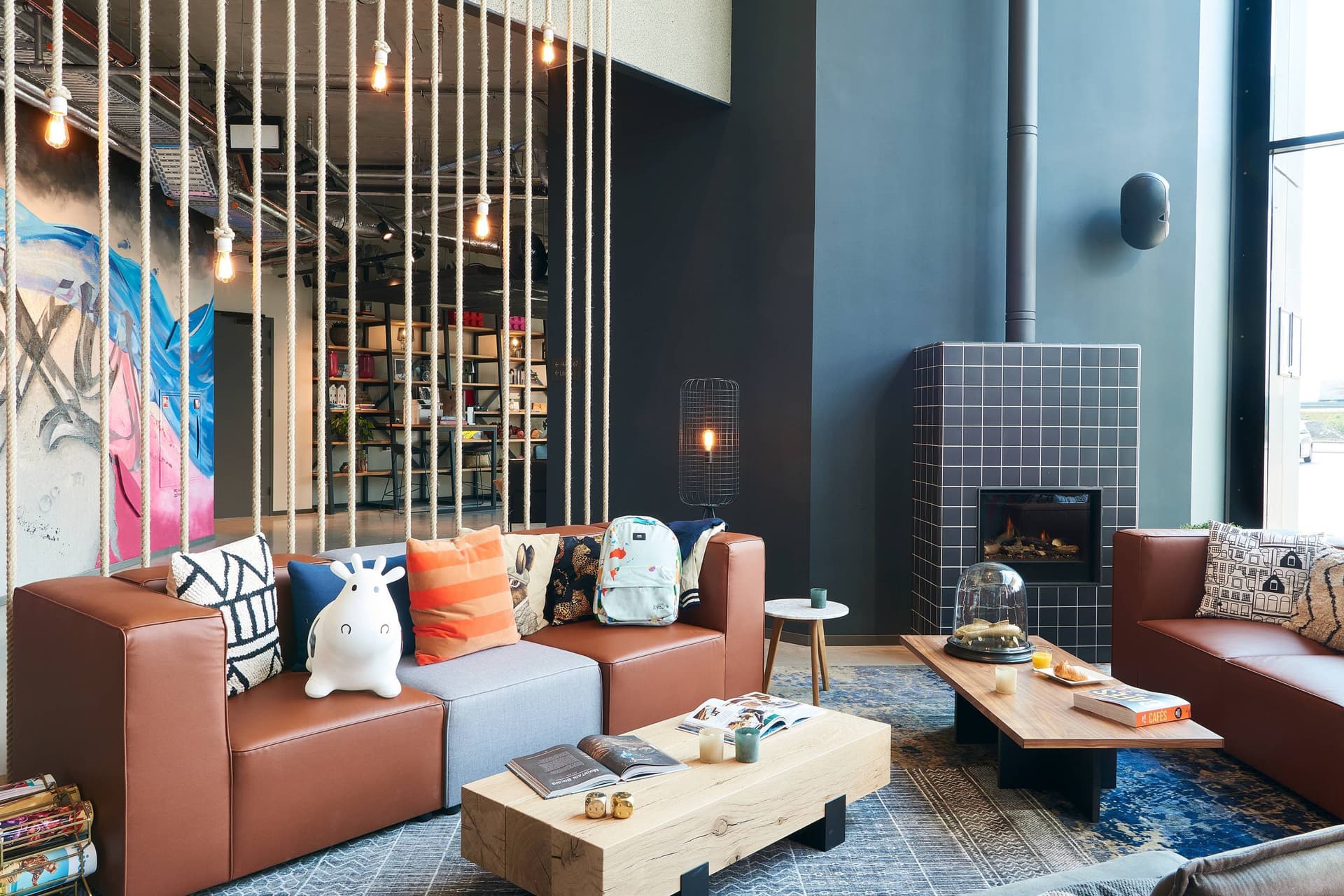 Moxy Amsterdam Schiphol Airport