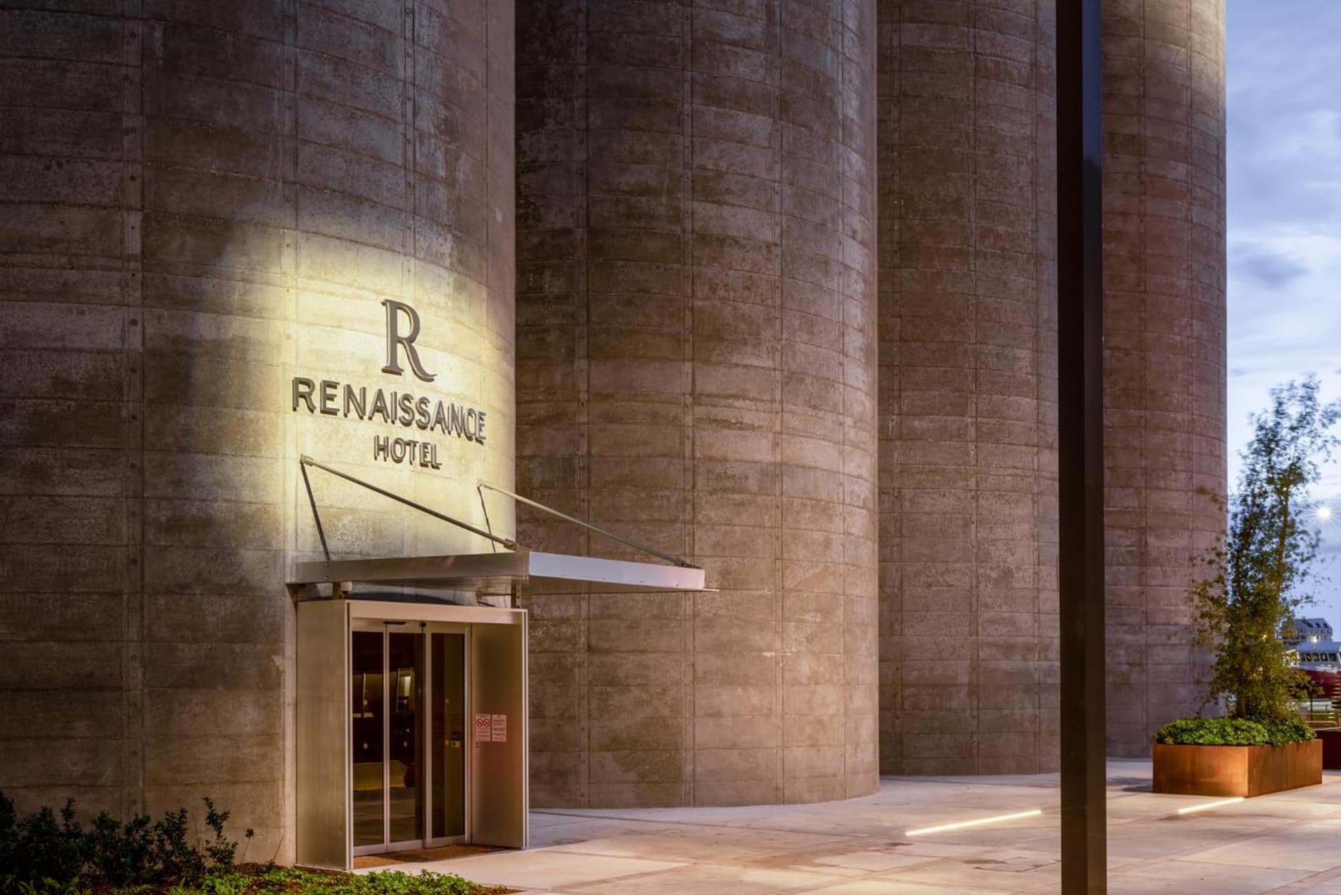 Renaissance Bordeaux Hotel