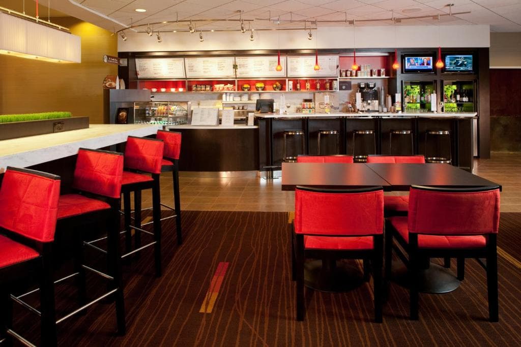 Courtyard by Marriott Boston Waltham