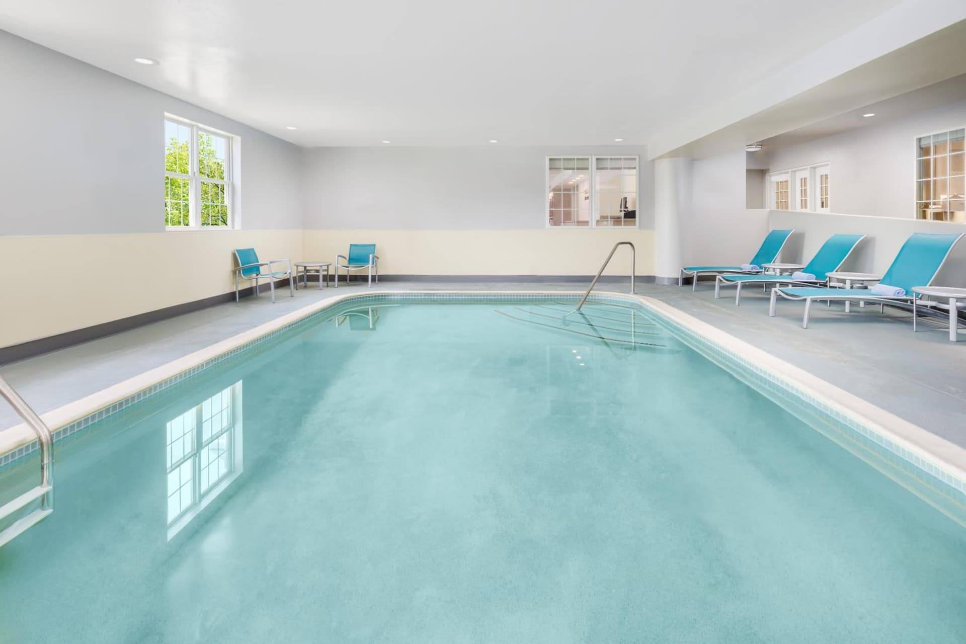 TownePlace Suites by Marriott Manchester-Boston Regional Airport