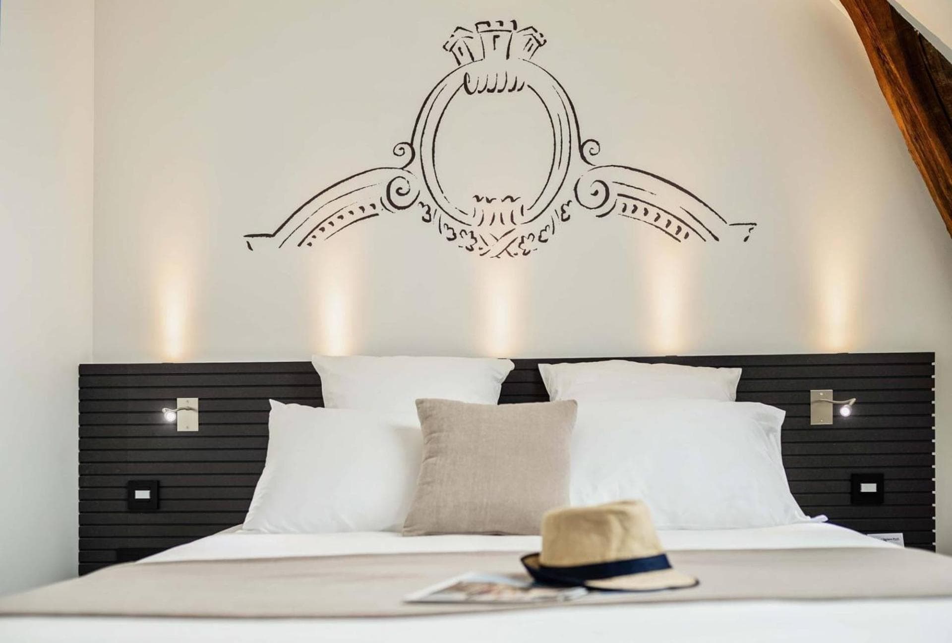 Best Western Premier Hôtel de la Cité Royale