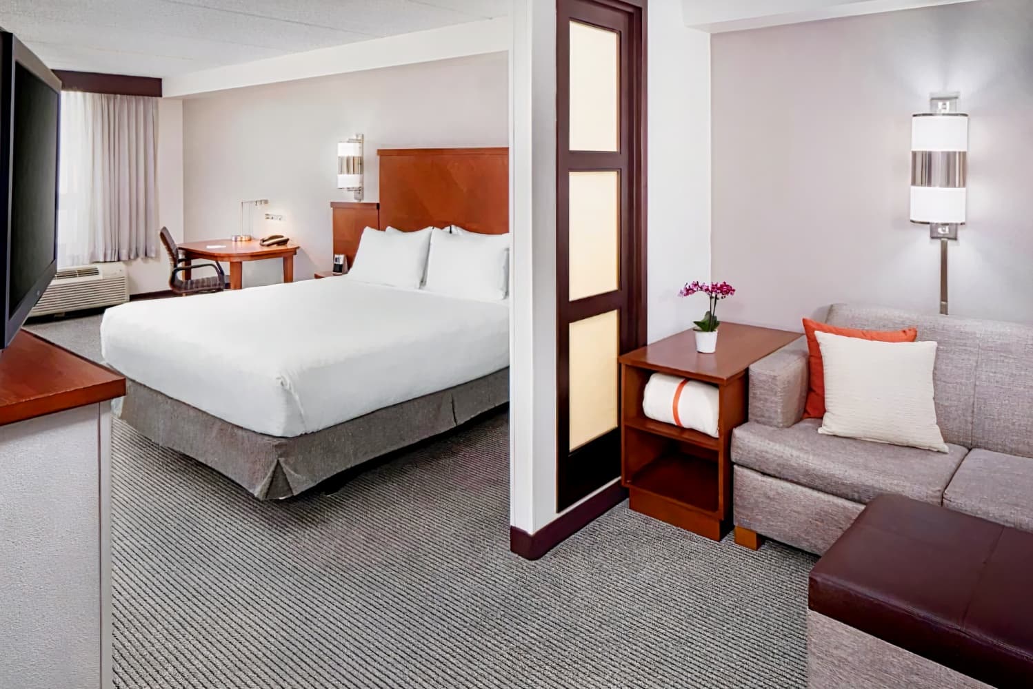 Hyatt Place Dallas North Arlington Grand Prairie