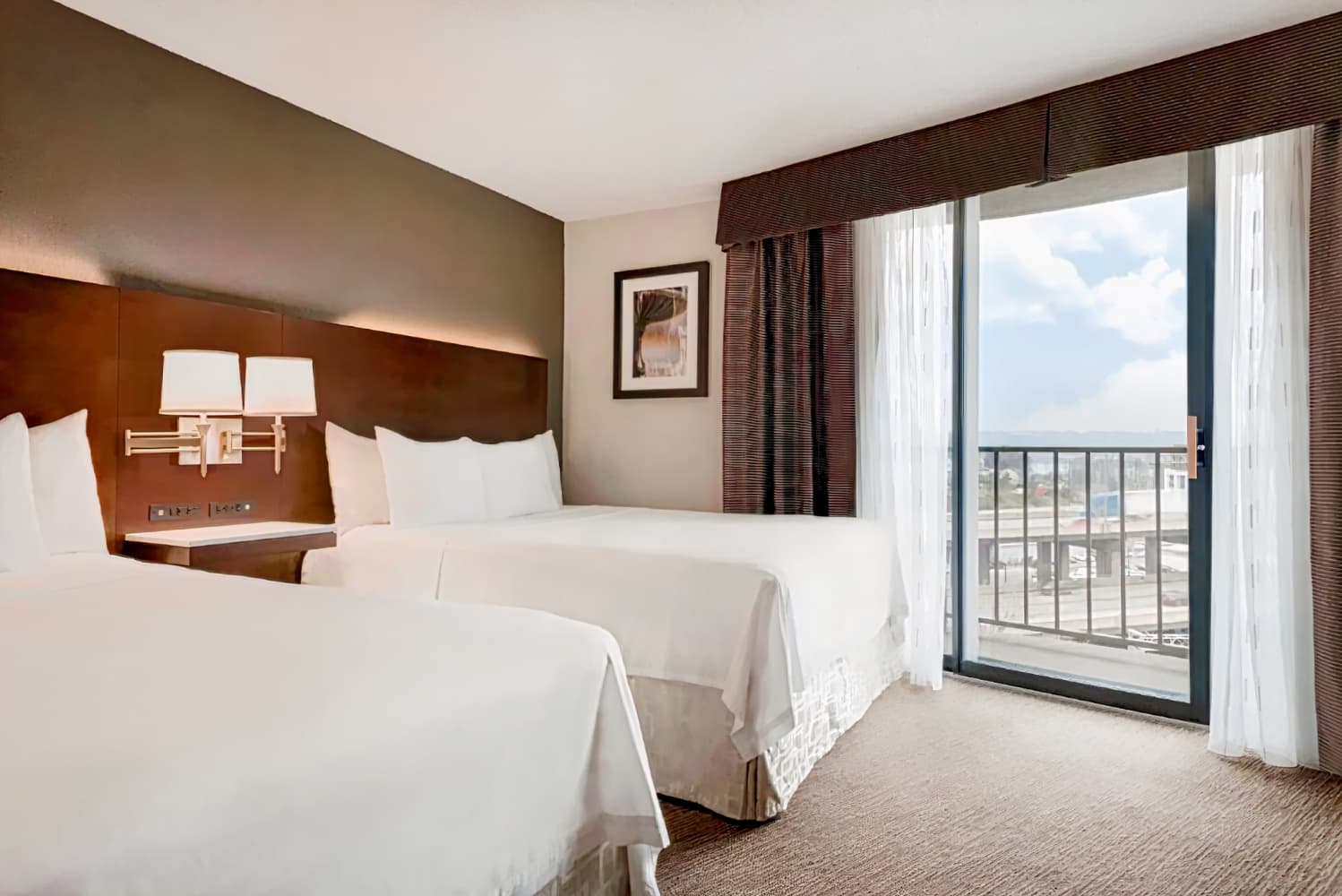 Radisson Hotel Cincinnati Riverfront