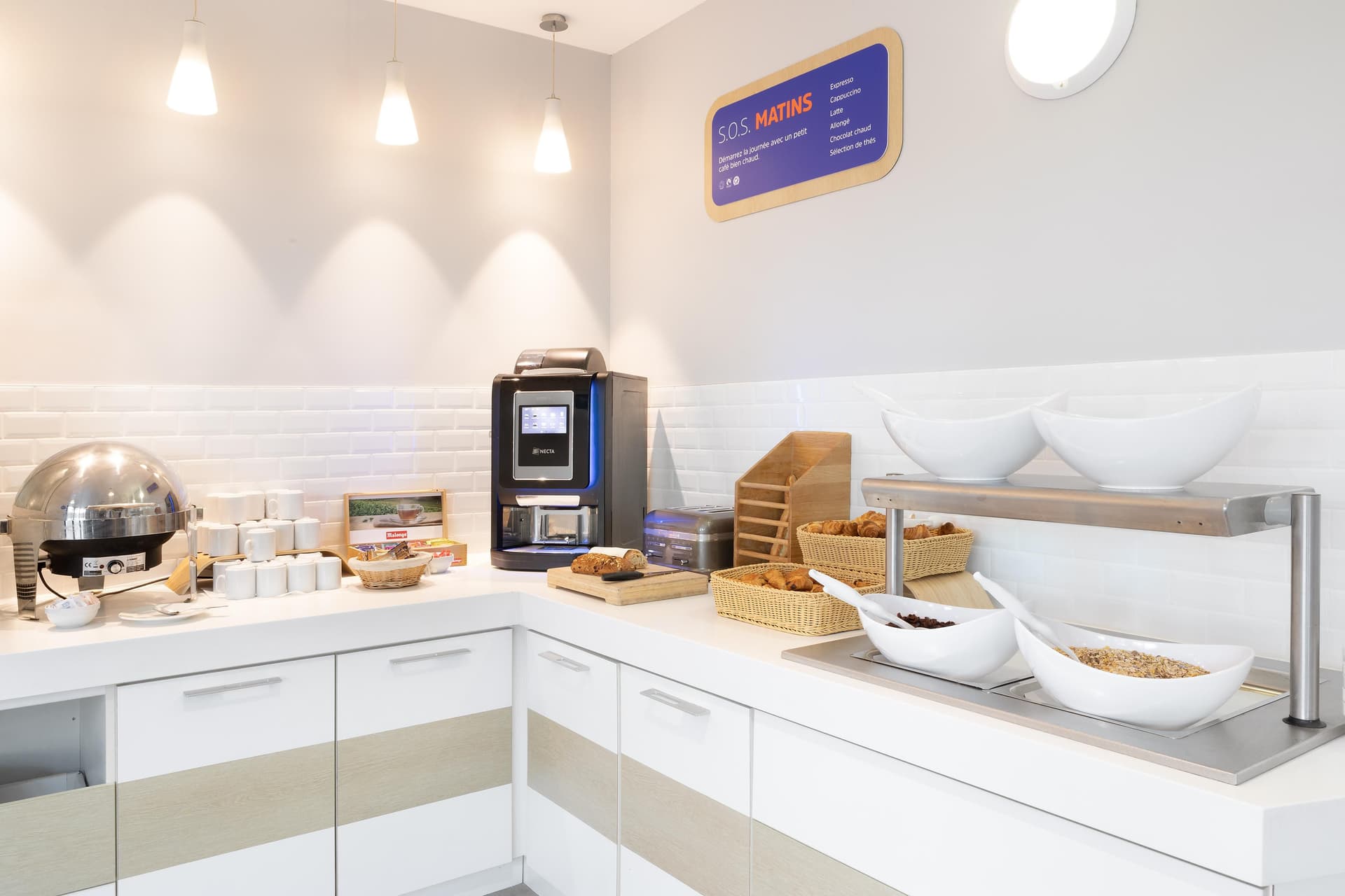 Holiday Inn Express - Marseille Airport, an IHG Hotel