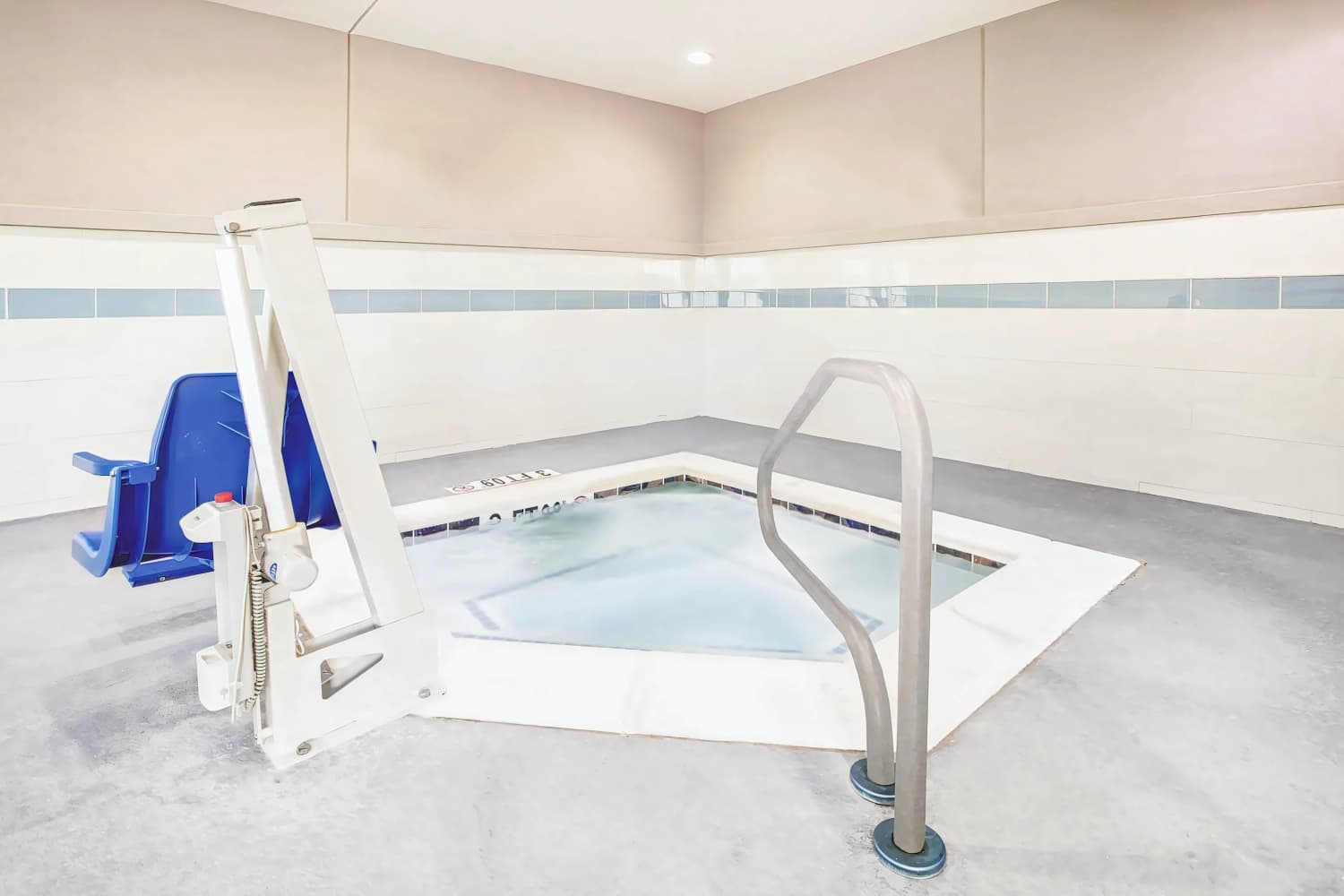 La Quinta Inn and Suites Dallas Plano - The Colony