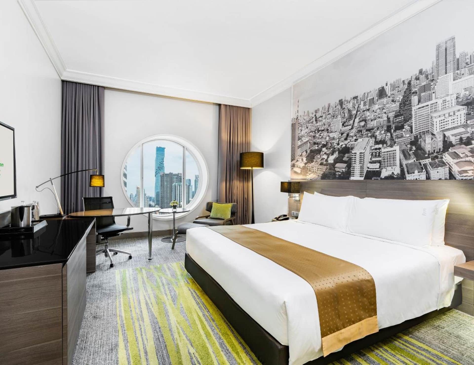Holiday Inn Bangkok Silom, an IHG Hotel