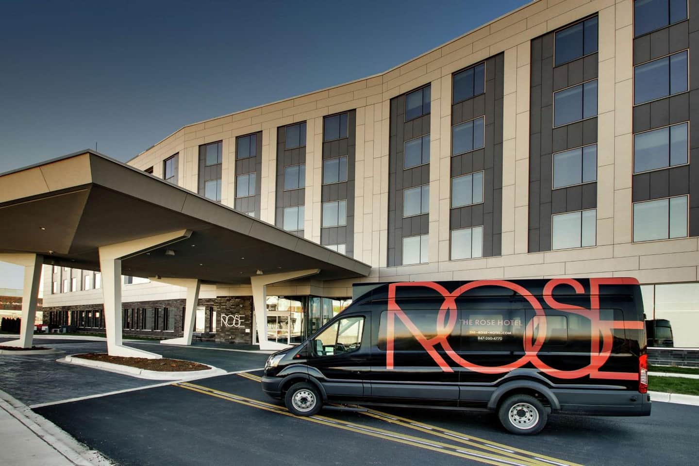 The Rose Hotel Chicago O'hare Tapestry Collection by Hilton