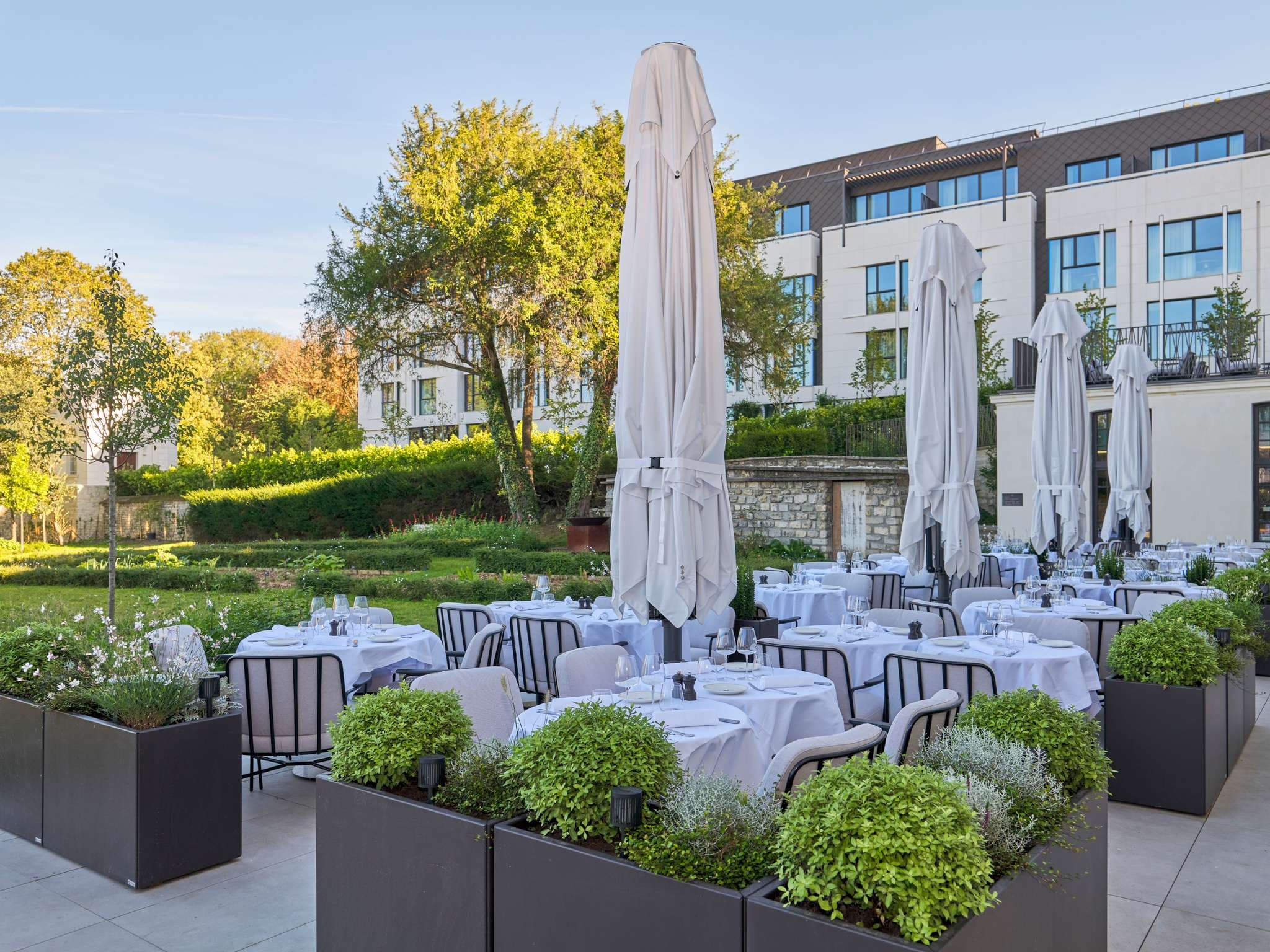 Domaine Reine Margot Paris Issy MGallery Collection