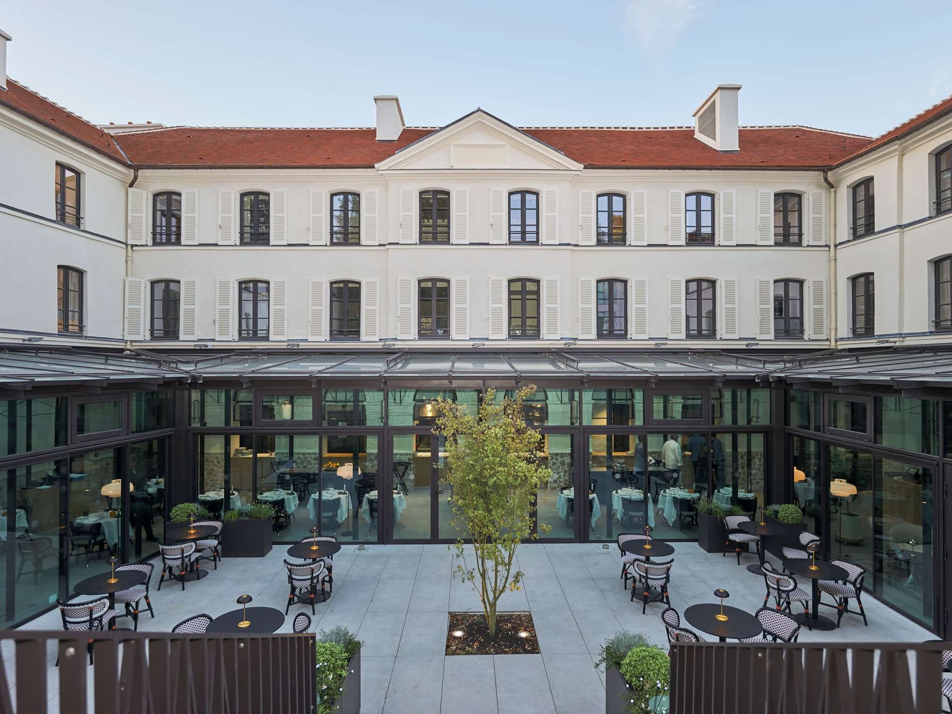 Domaine Reine Margot Paris Issy MGallery Collection