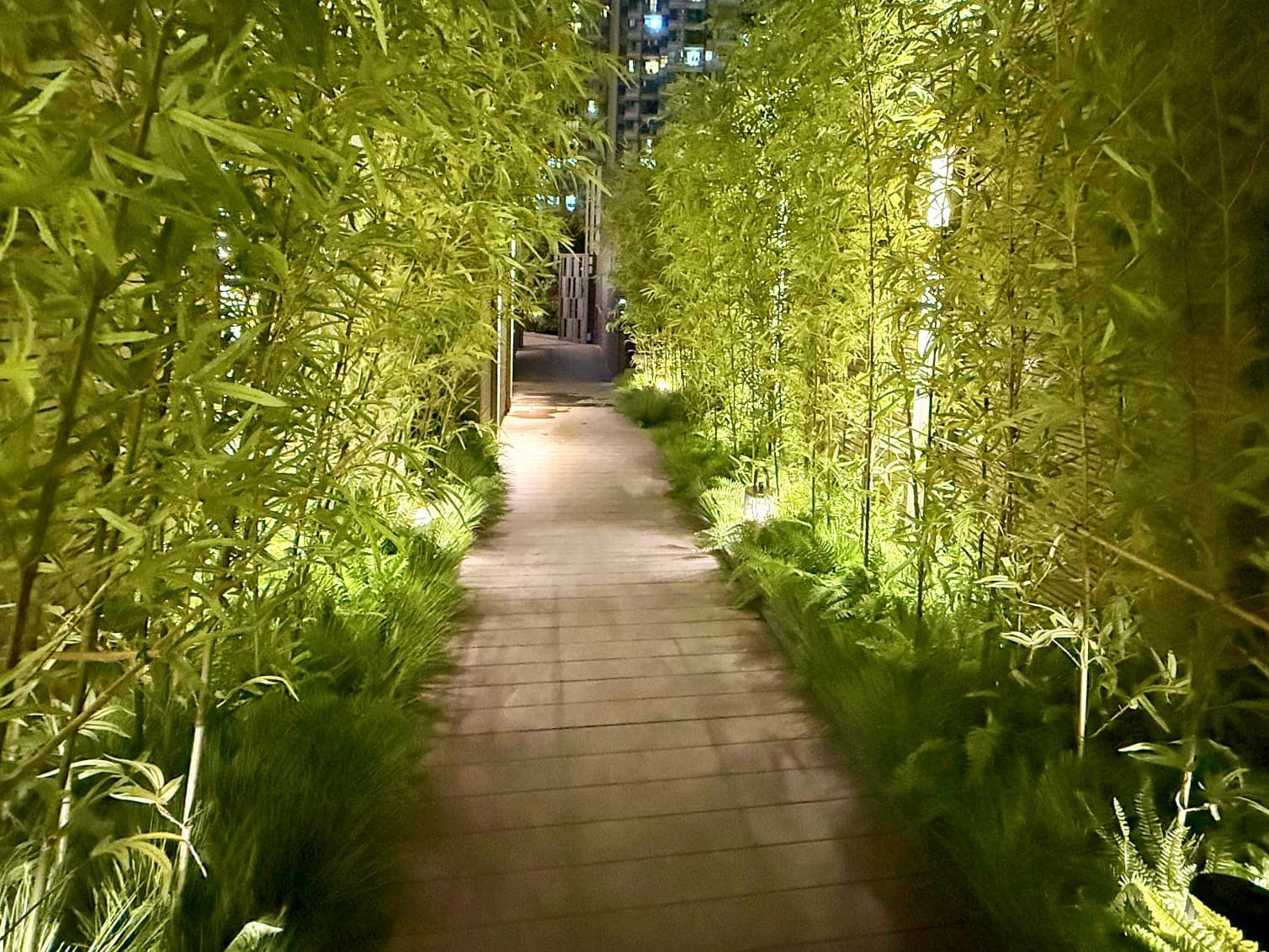 The Royal Garden Kowloon East (formerly: Royal Plaza Hong Kong Kowloon East, an IHG Hotel)