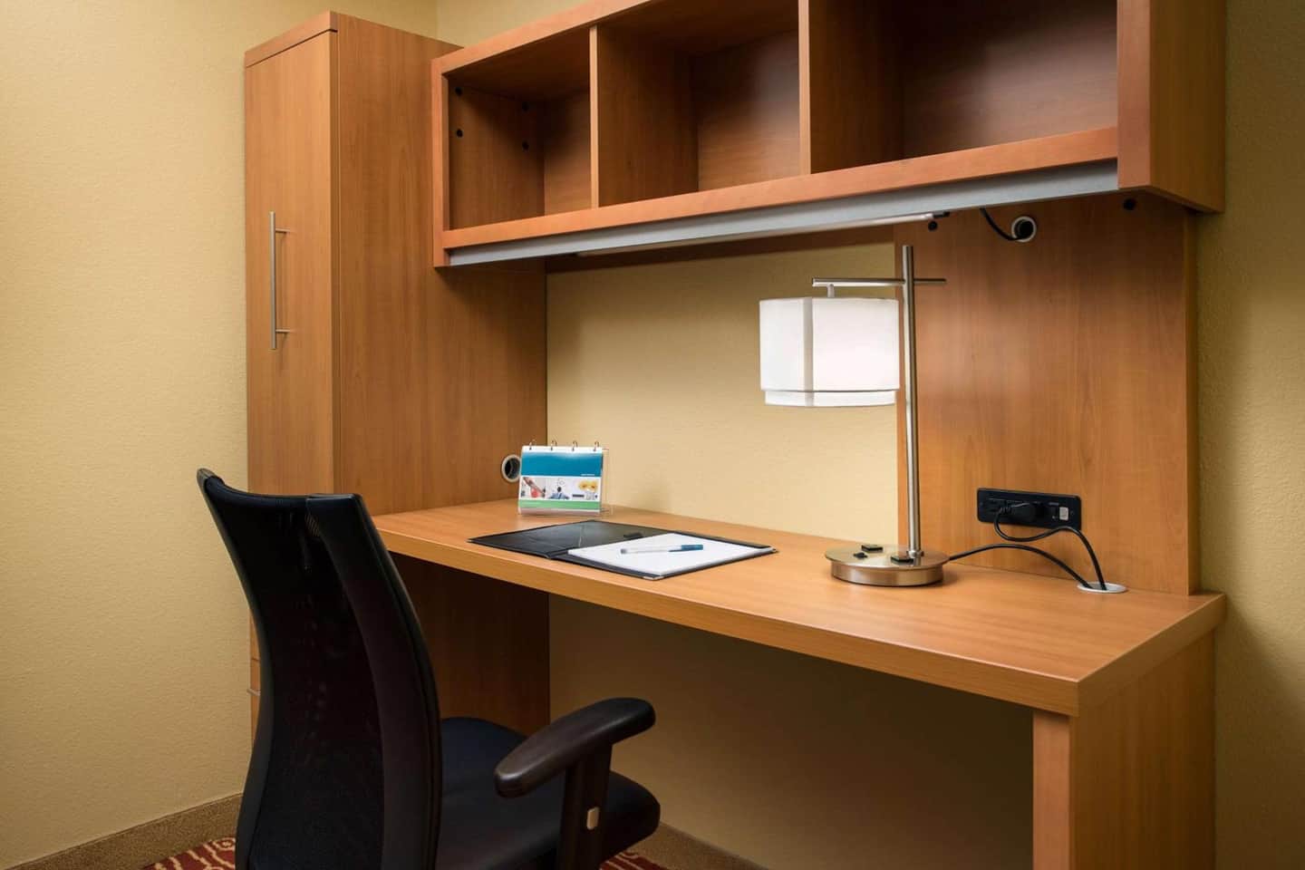Sonesta Simply Suites Phoenix Scottsdale