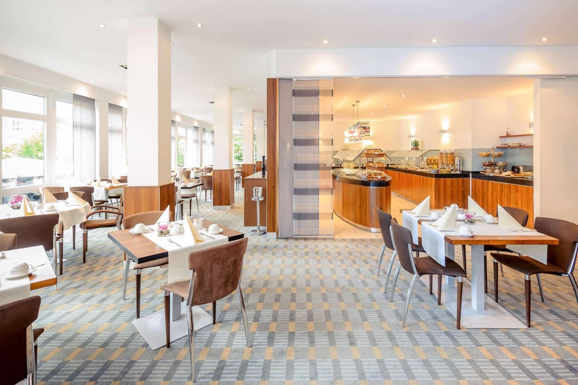 Vienna House Easy by Wyndham Frankfurt Airport