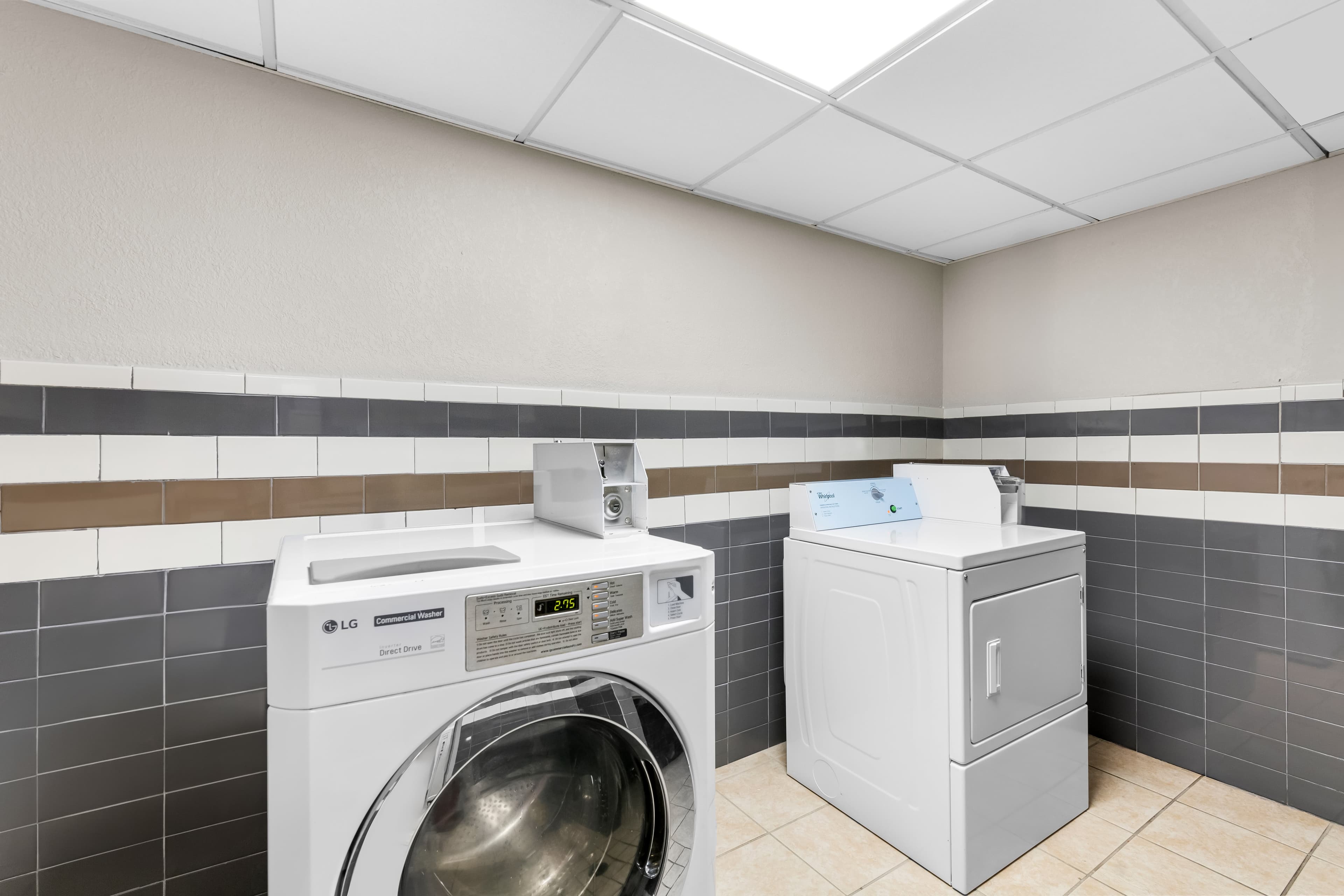 Comfort Inn & Suites Nashville Near Tanger Outlets