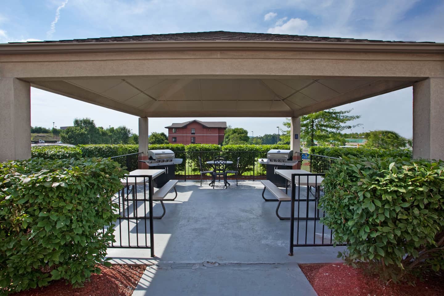 Sonesta Simply Suites Pittsburgh Airport