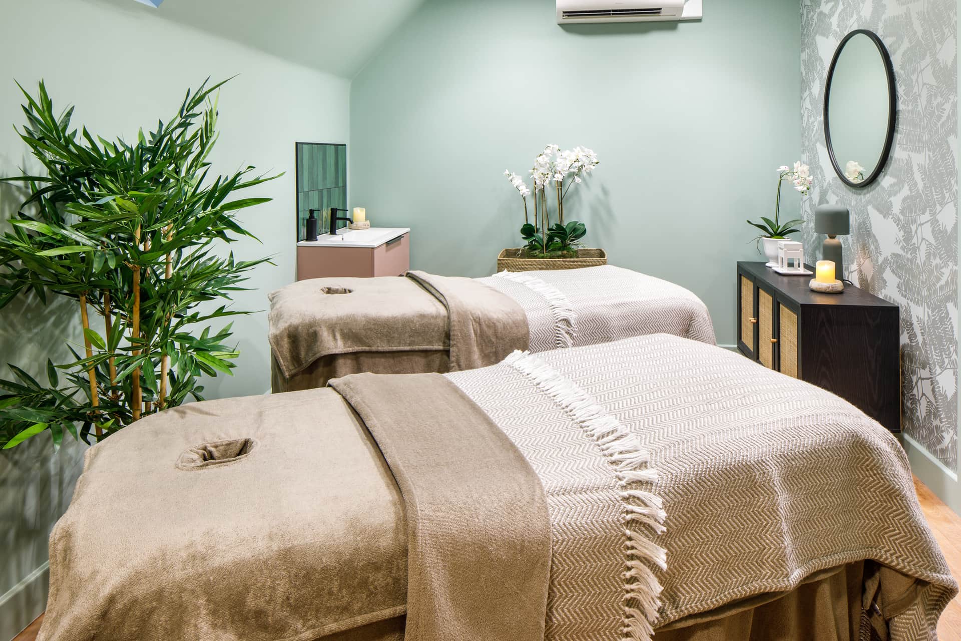 voco Lythe Hill Hotel & Spa, an IHG Hotel