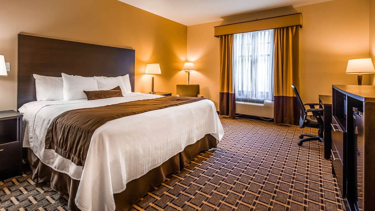 Best Western Plus The Inn & Suites At The Falls
