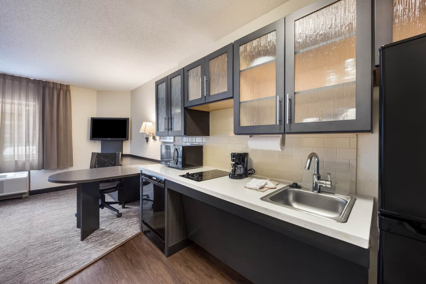 Sonesta Simply Suites Phoenix Tempe